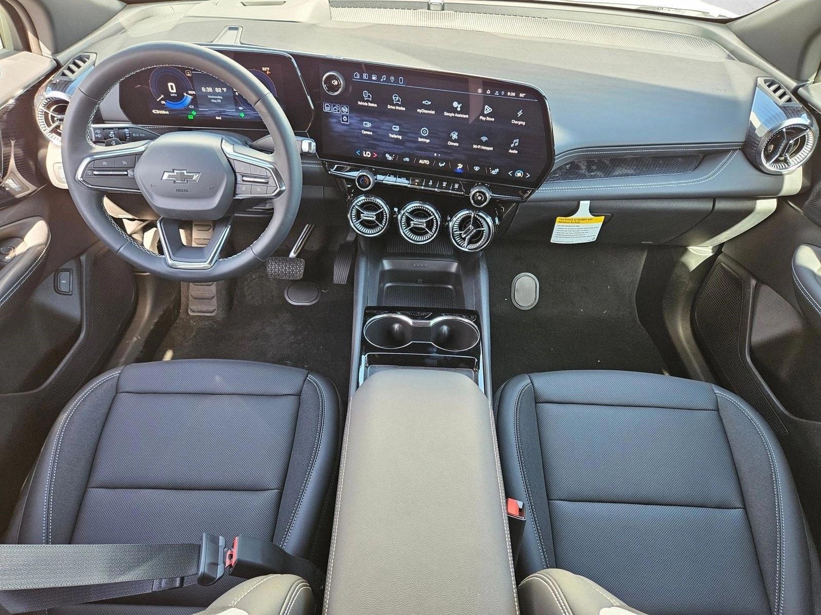 Thumbnail: 2026 Chevrolet Blazer EV - 3