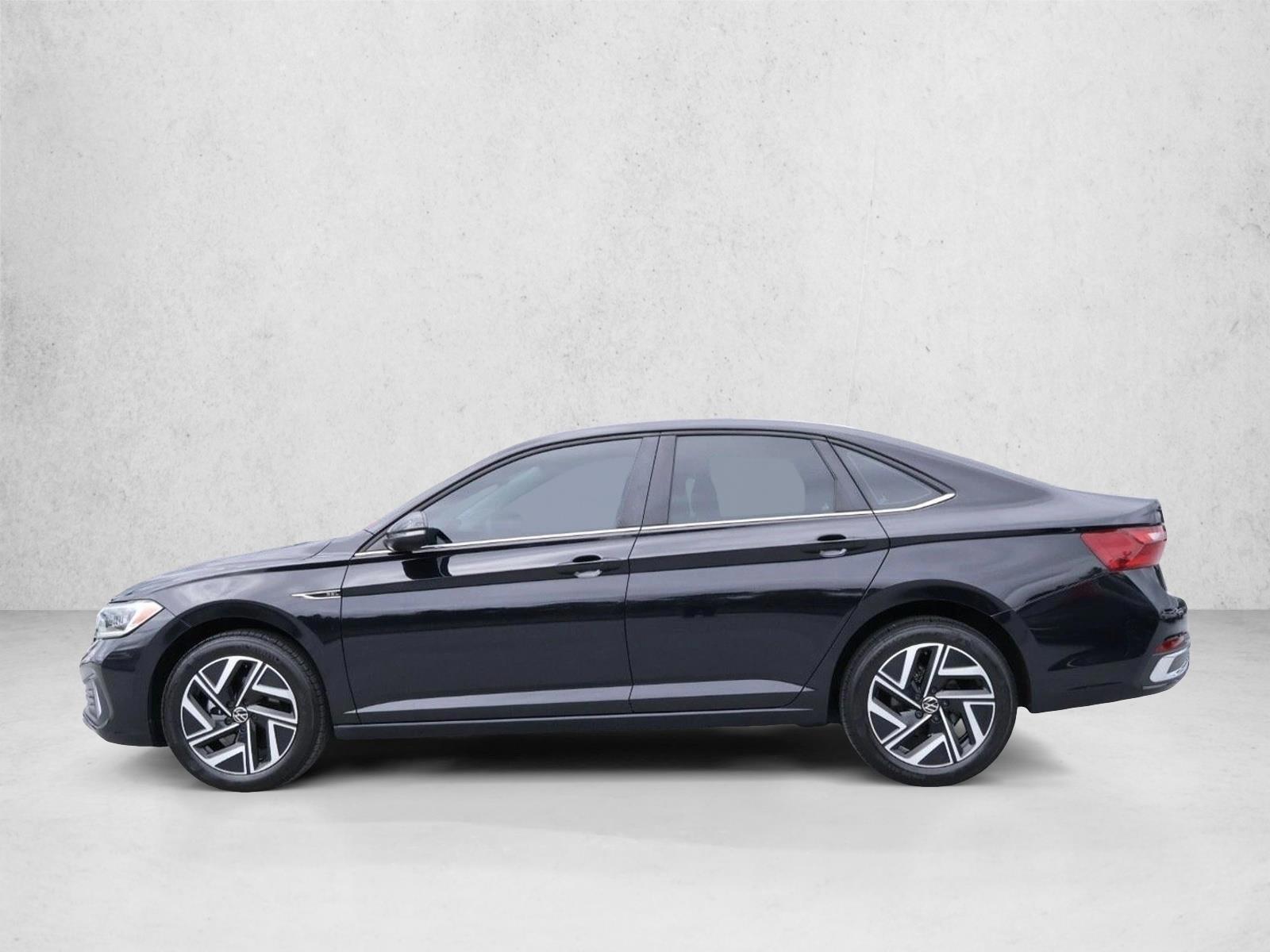 Thumbnail: 2022 Volkswagen Jetta - 2