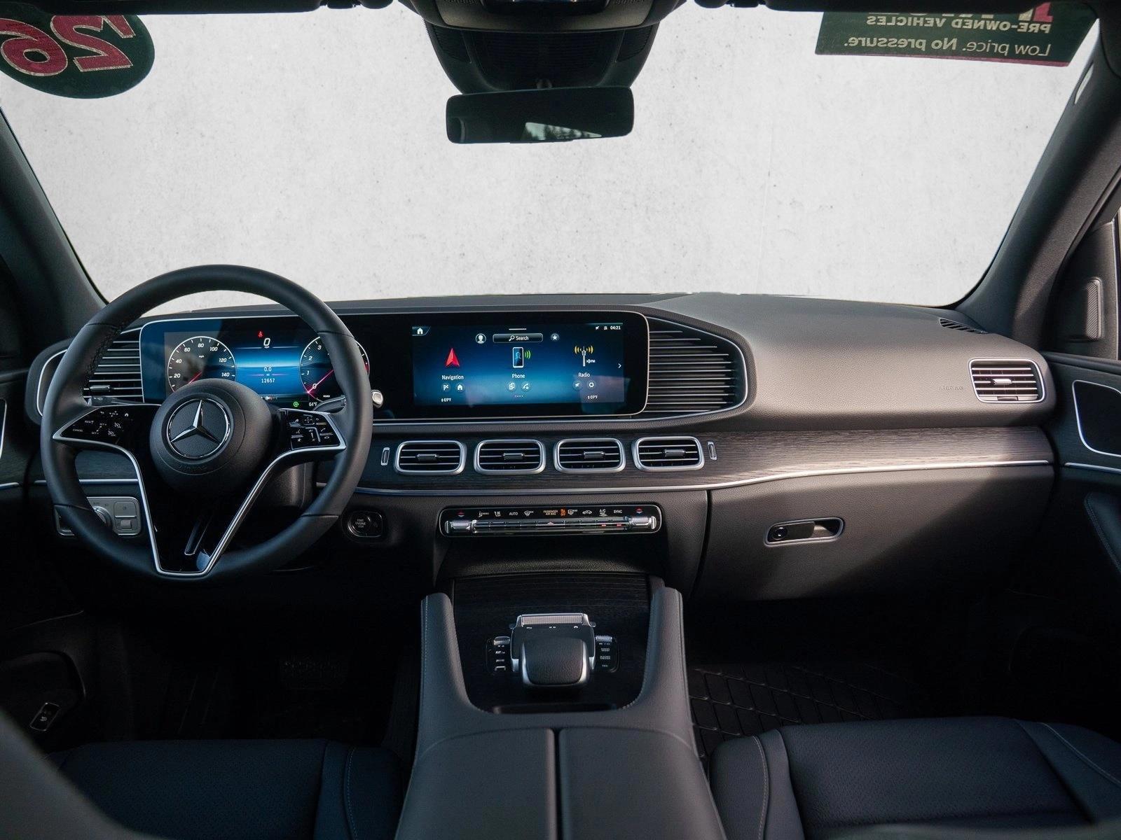 Thumbnail: 2026 Mercedes-Benz GLE - 3
