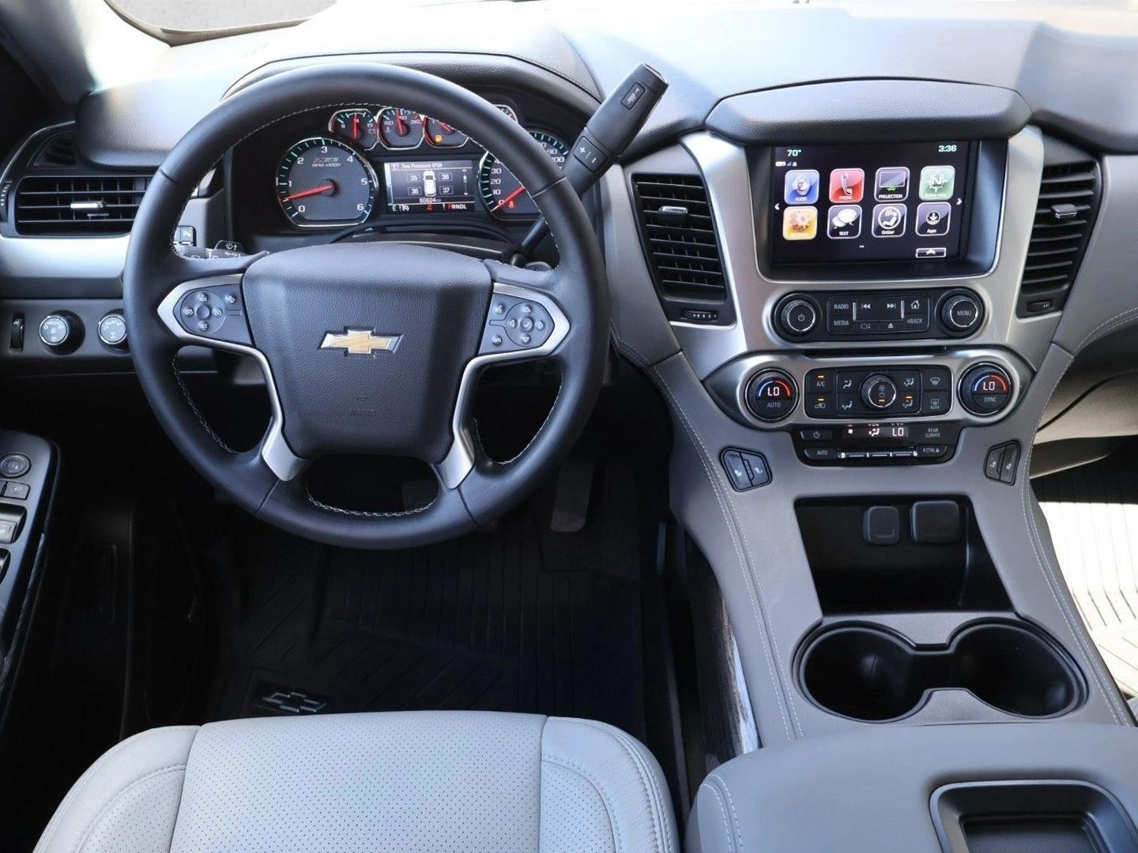 Thumbnail: 2019 Chevrolet Tahoe - 4