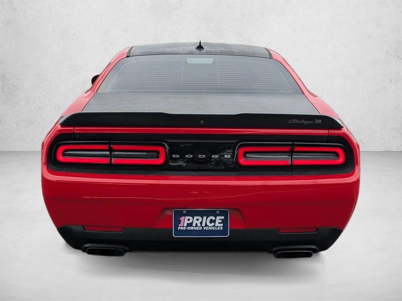 2022 Dodge Challenger R/T - Photo 7
