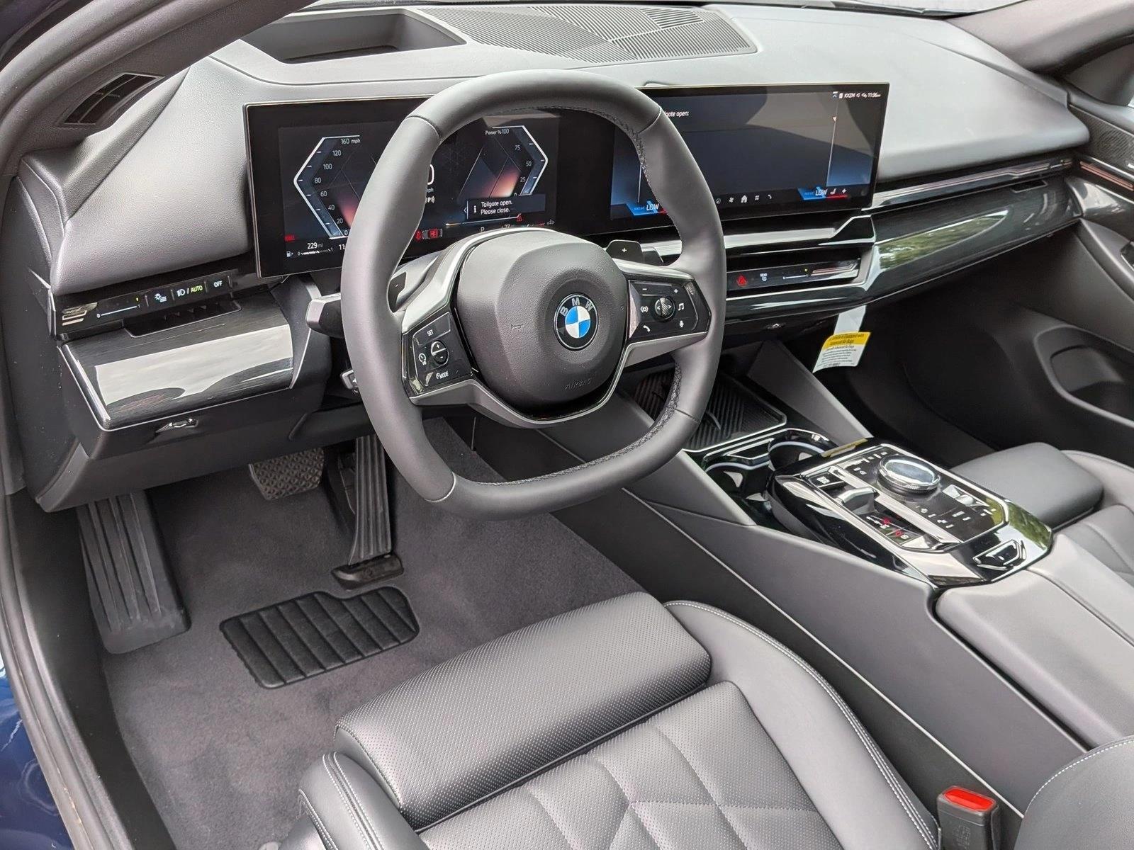 Thumbnail: 2026 BMW 5 Series - 3
