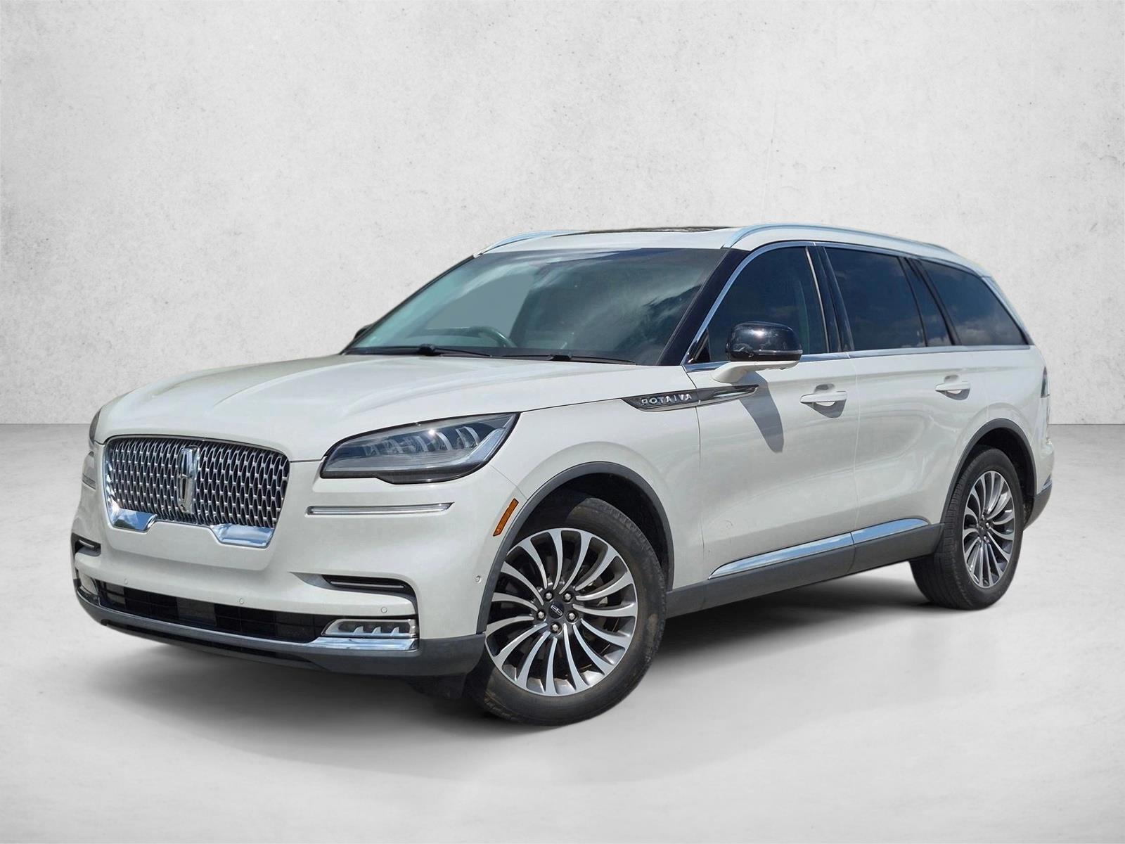 Thumbnail: 2020 Lincoln Aviator - 1