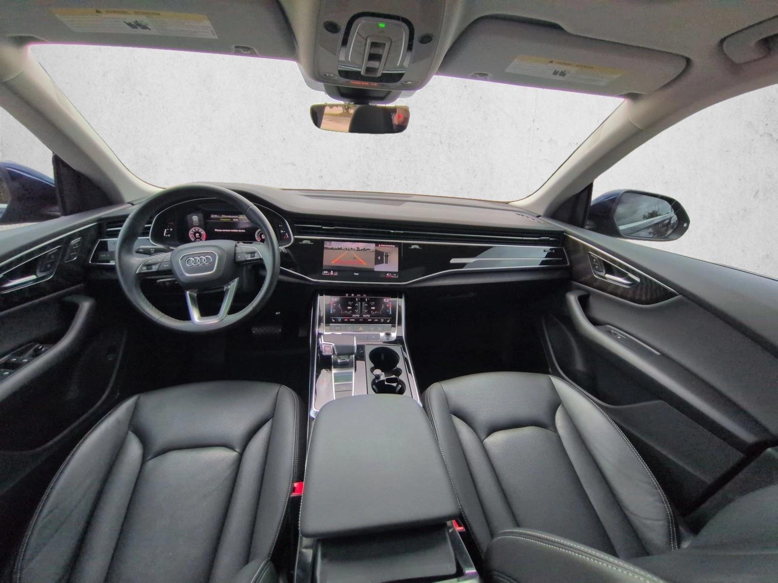 Thumbnail: 2022 Audi Q8 - 3