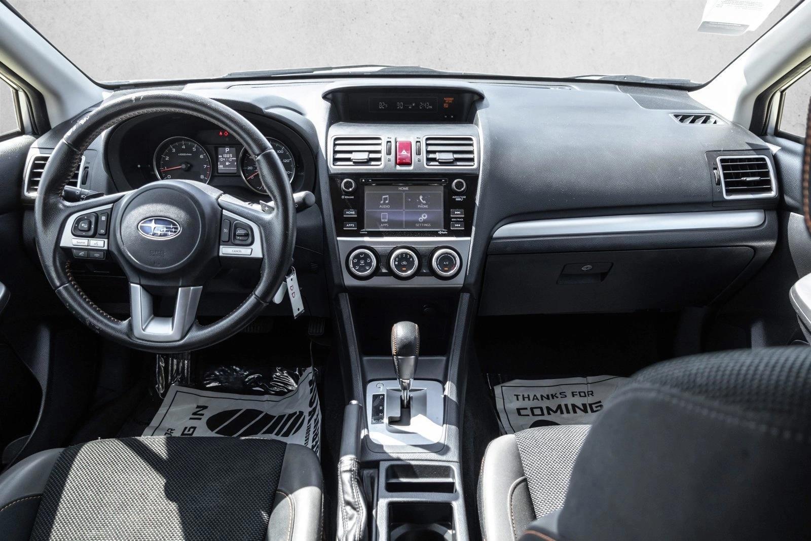 Thumbnail: 2017 Subaru Crosstrek - 3