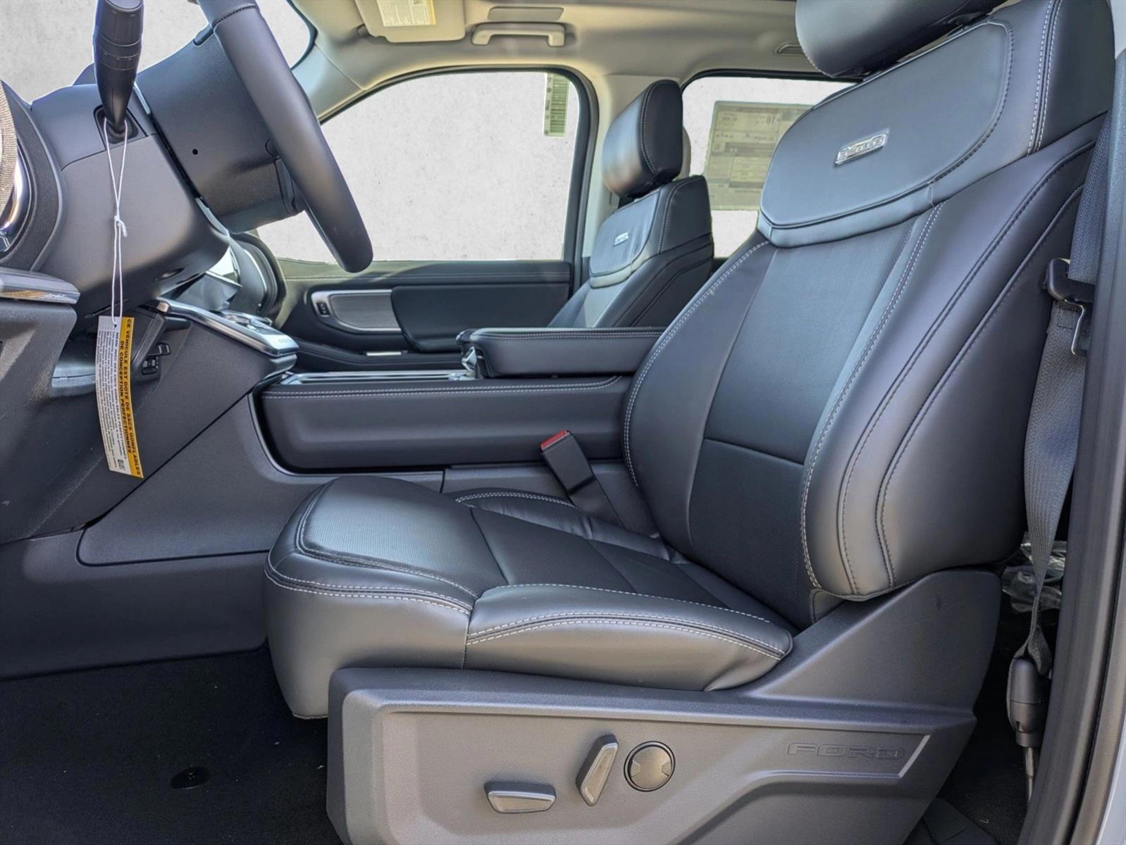 Thumbnail: 2025 Ford Expedition - 5