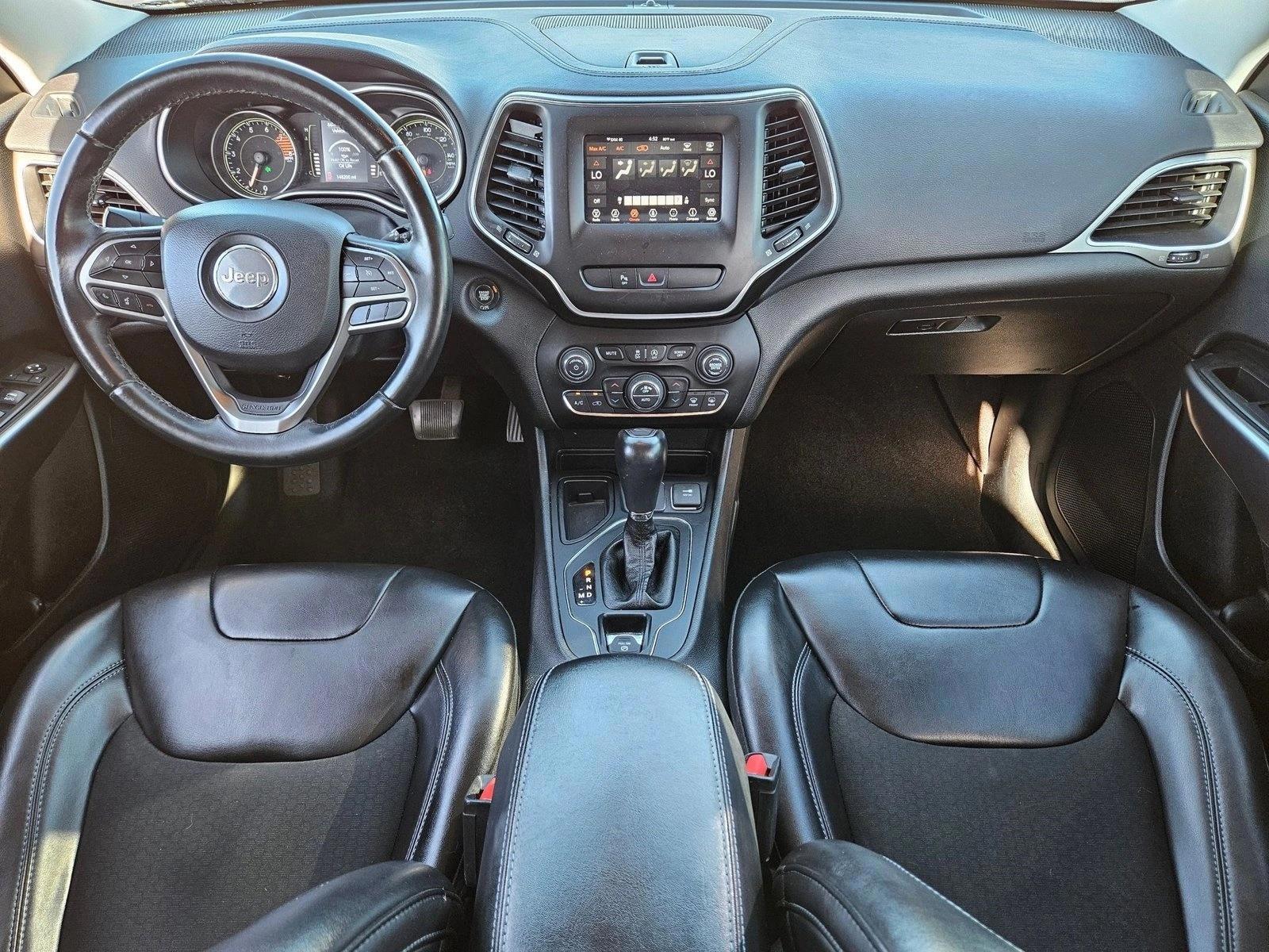 Thumbnail: 2019 Jeep Cherokee - 4