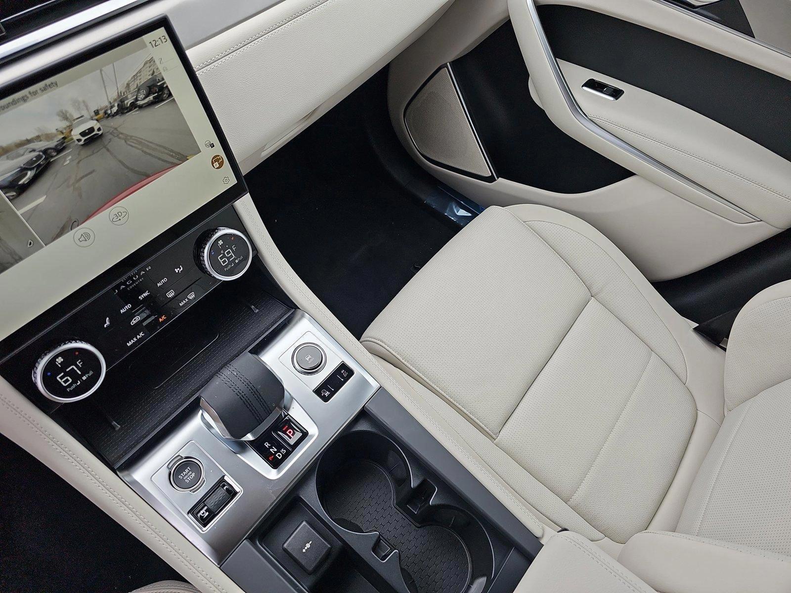 2026 Jaguar F-Pace R-Dynamic S - Photo 22
