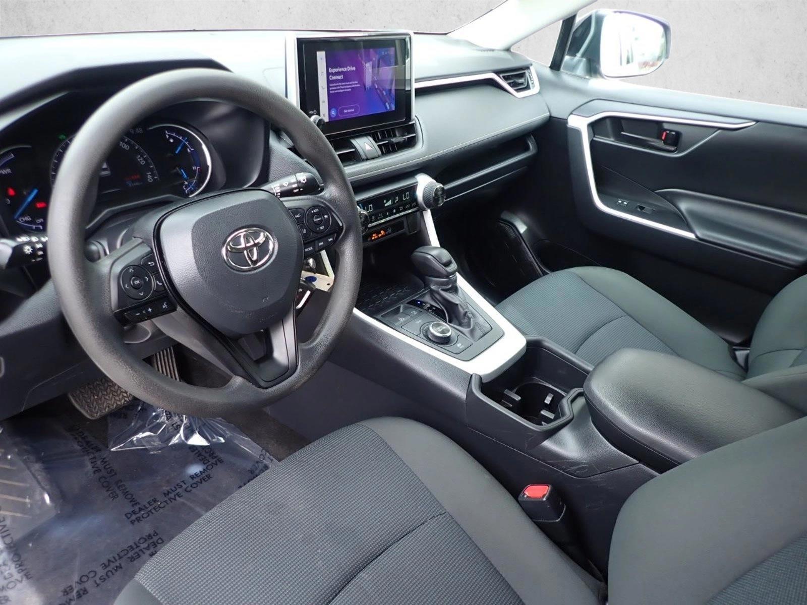 Thumbnail: 2024 Toyota RAV4 - 3