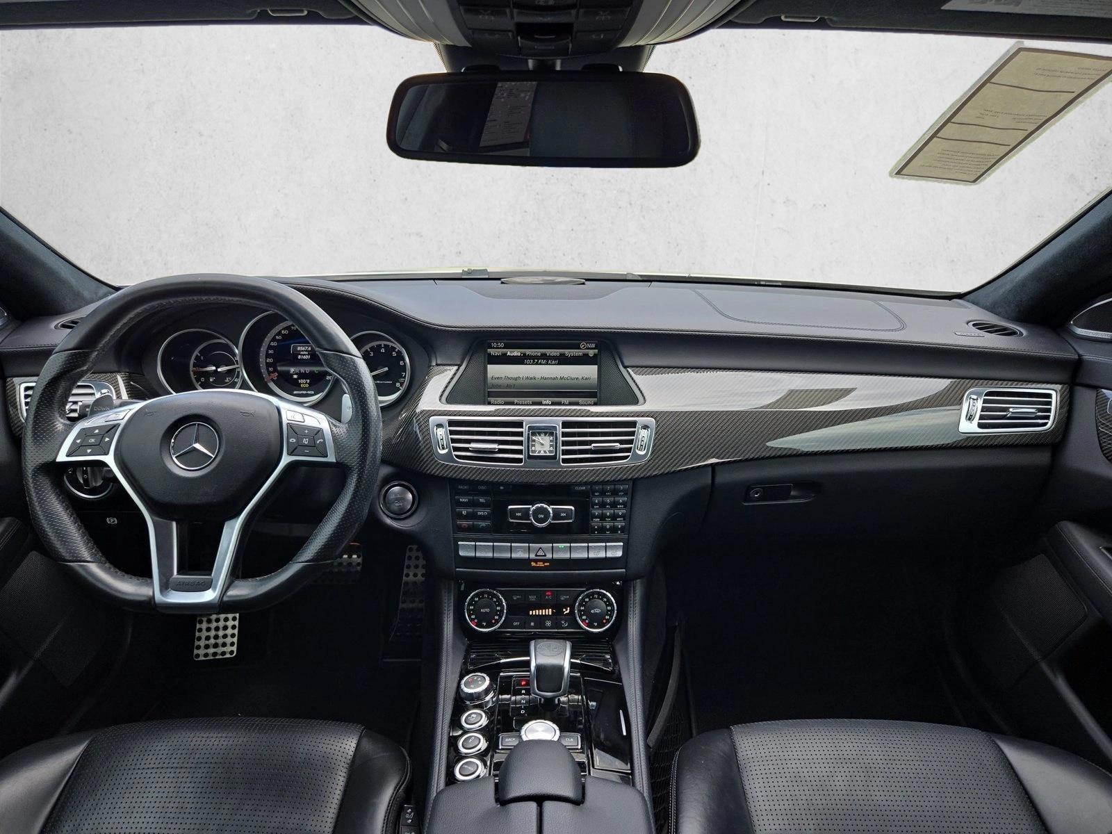 Thumbnail: 2013 Mercedes-Benz CLS - 3