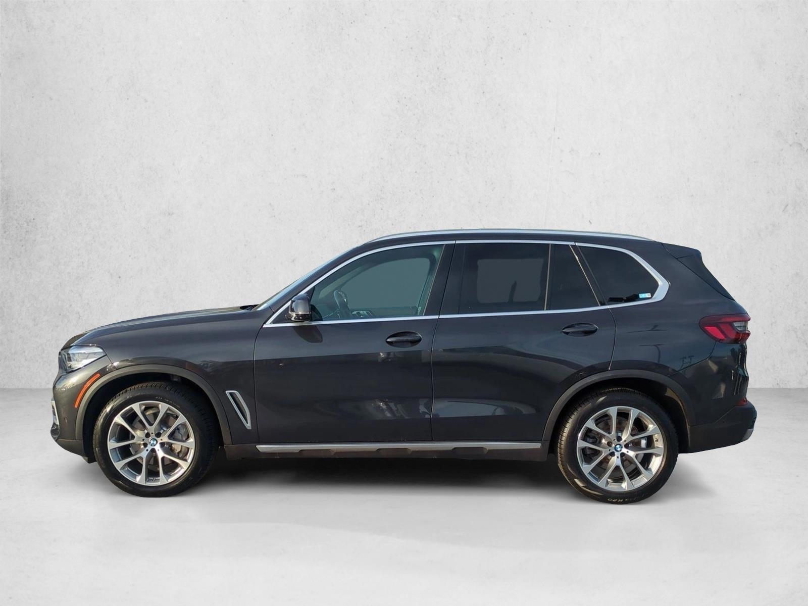 Thumbnail: 2023 BMW X5 - 2
