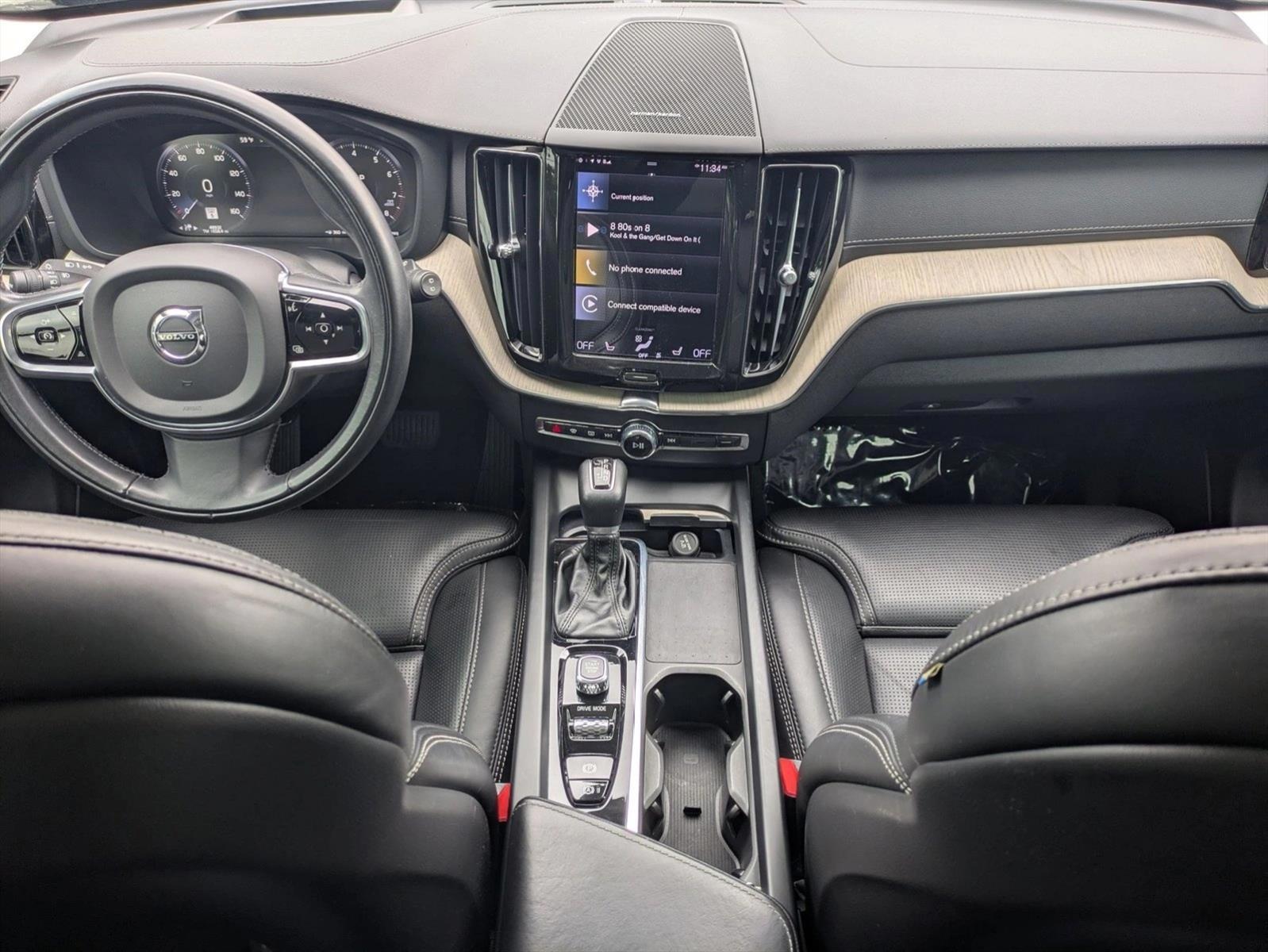 Thumbnail: 2021 Volvo XC60 - 4