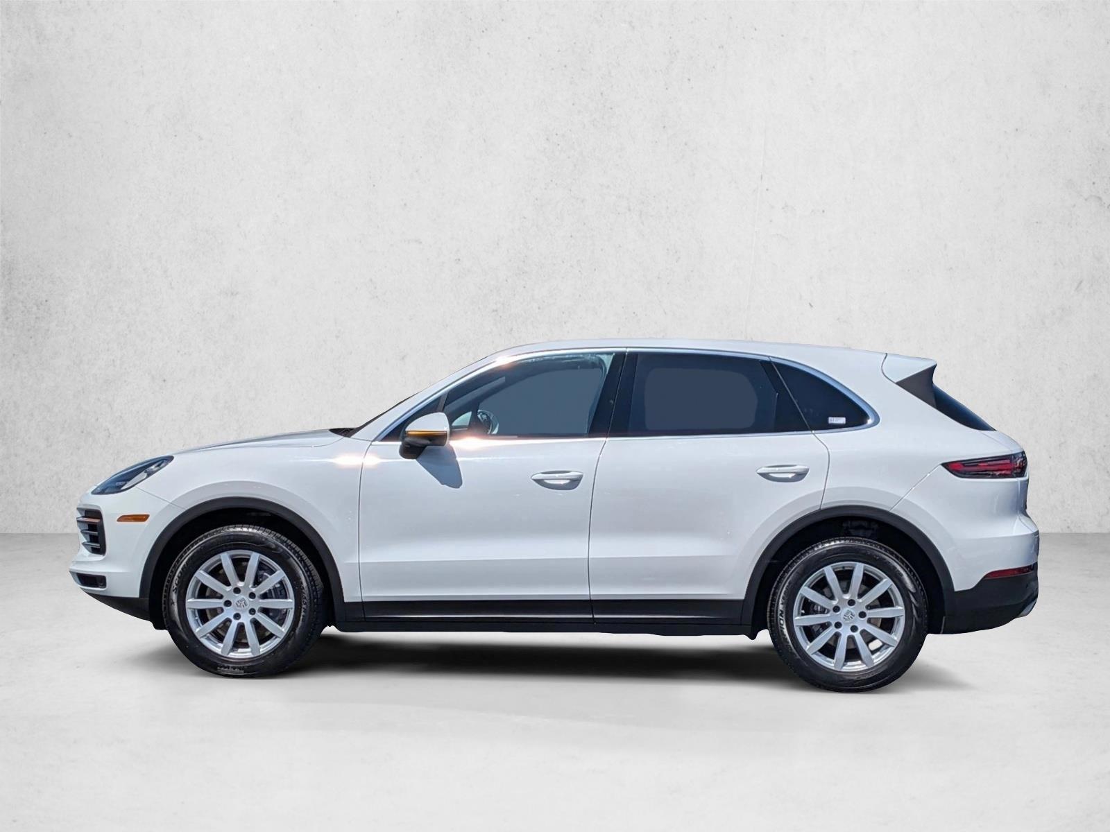 Thumbnail: 2023 Porsche Cayenne - 2