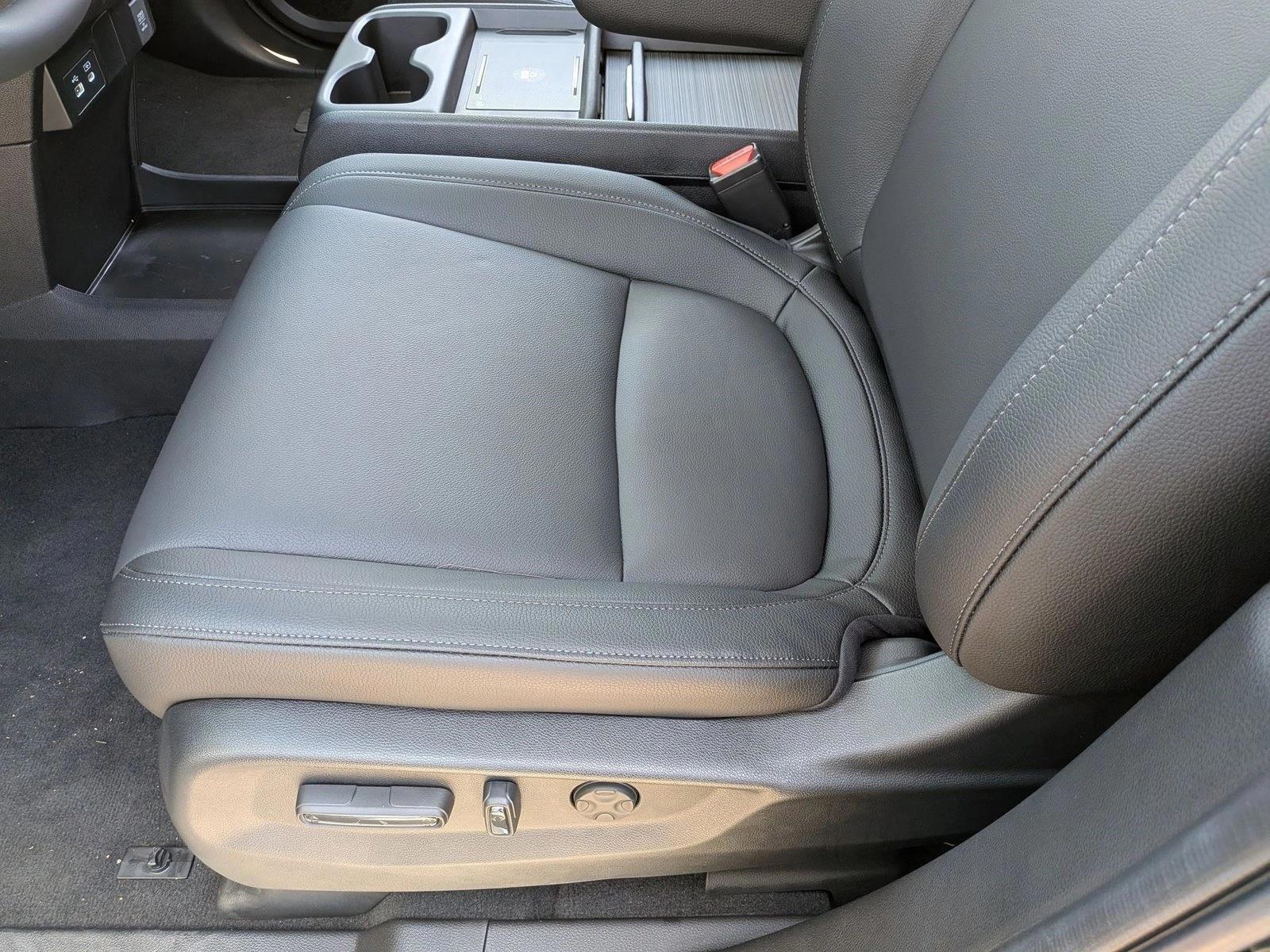 Thumbnail: 2026 Honda Odyssey - 4