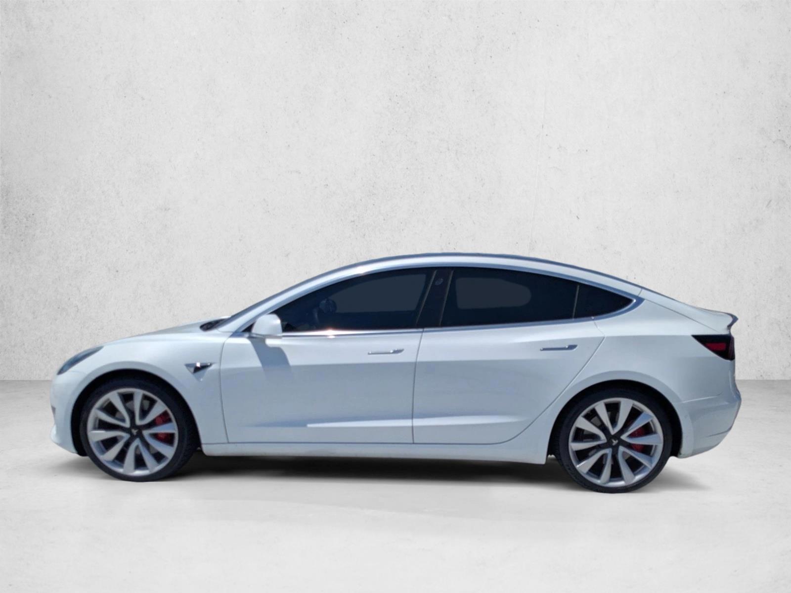 Thumbnail: 2019 Tesla Model 3 - 2