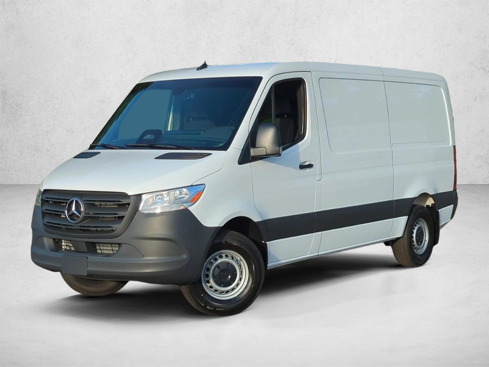 Thumbnail: 2026 Mercedes-Benz Sprinter - 1
