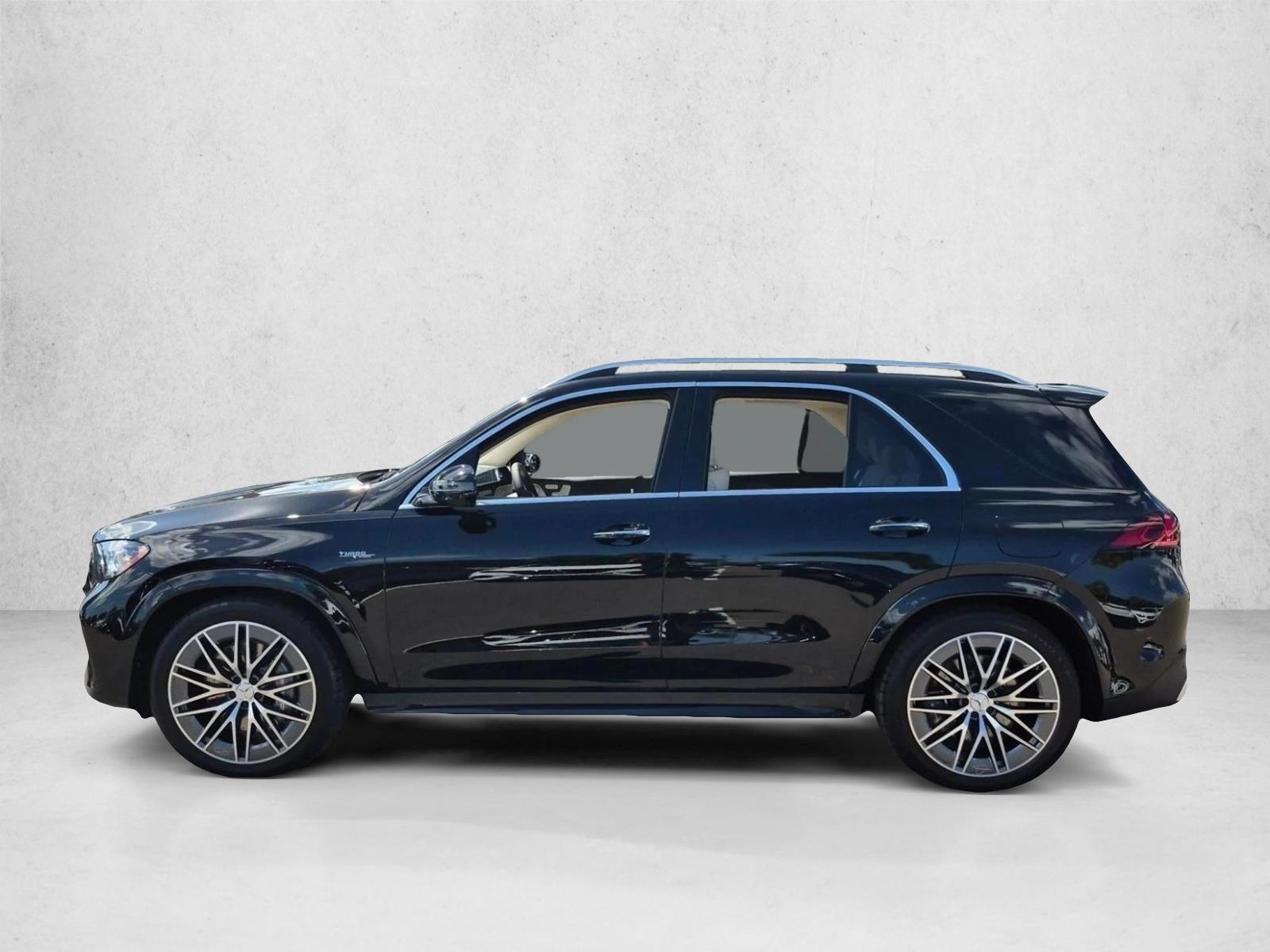 Thumbnail: 2027 Mercedes-Benz GLE - 2
