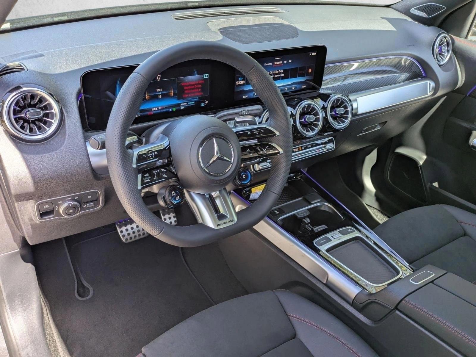 Thumbnail: 2026 Mercedes-Benz GLB - 3