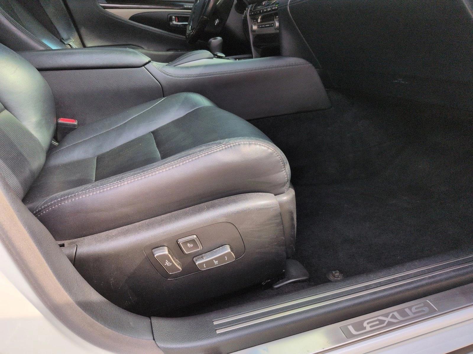 Thumbnail: 2013 Lexus LS - 5