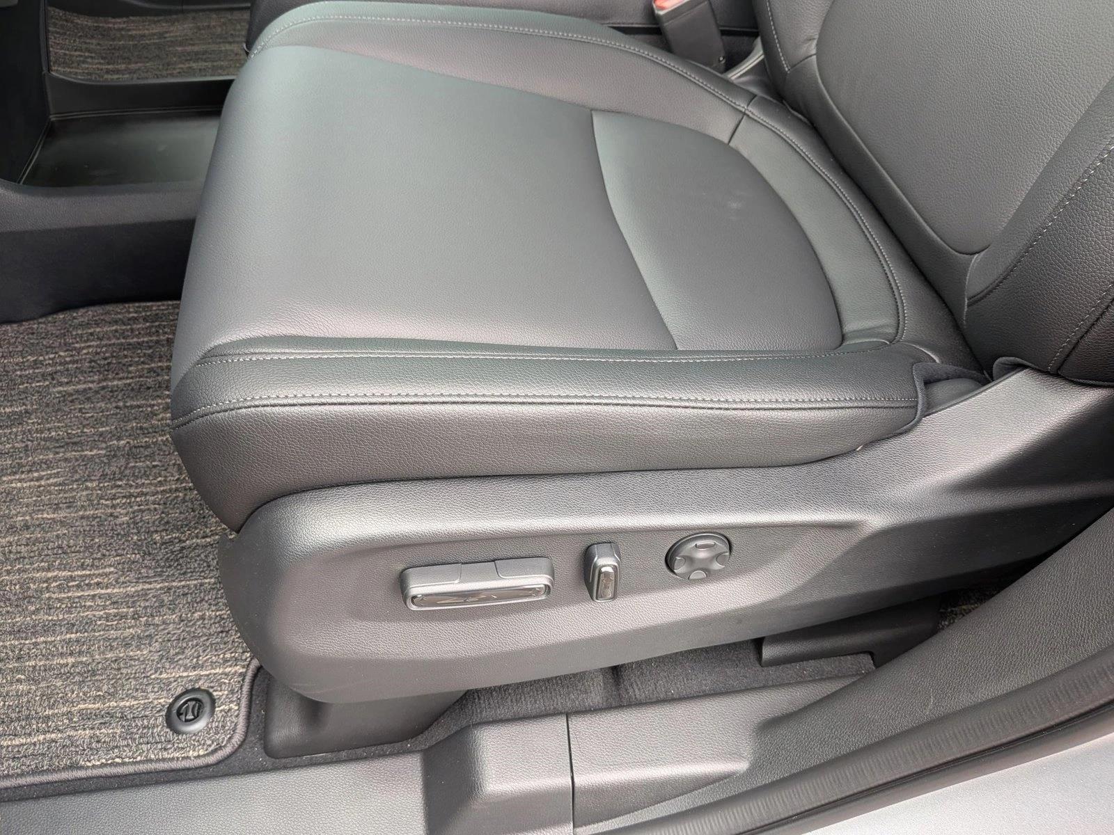 Thumbnail: 2026 Honda Odyssey - 4