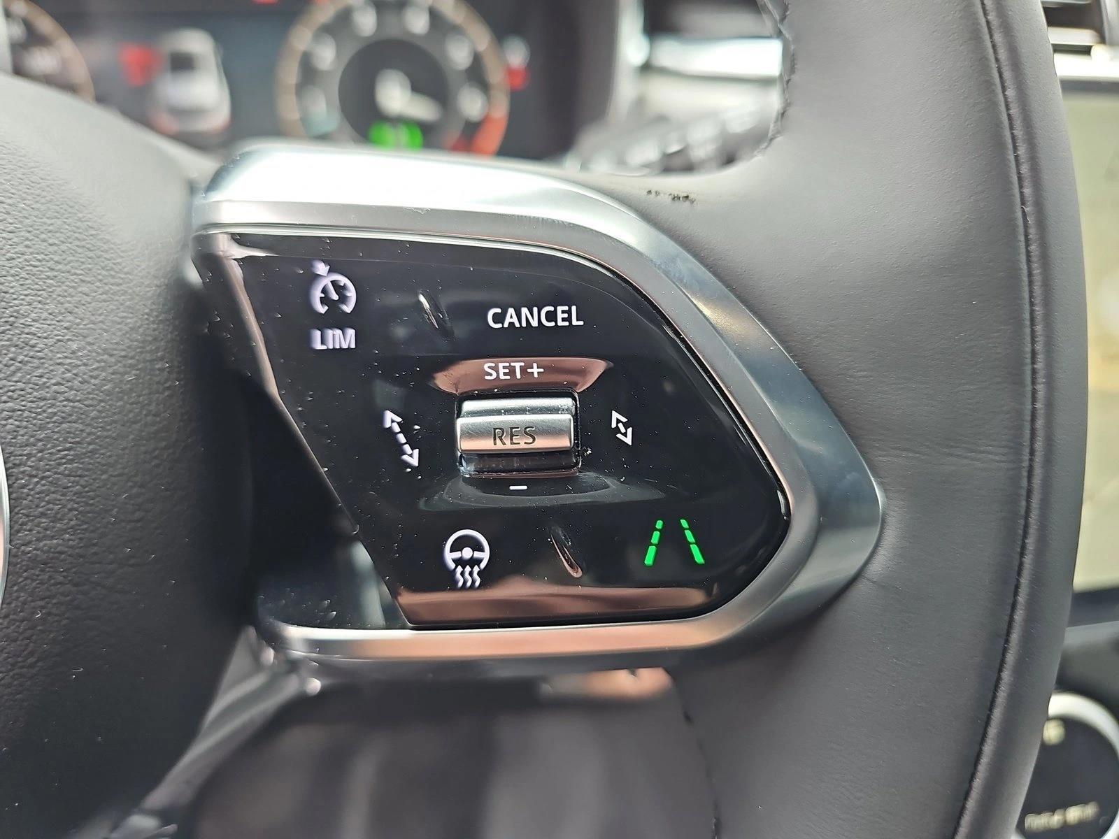 2026 Jaguar F-Pace R-Dynamic S - Photo 13