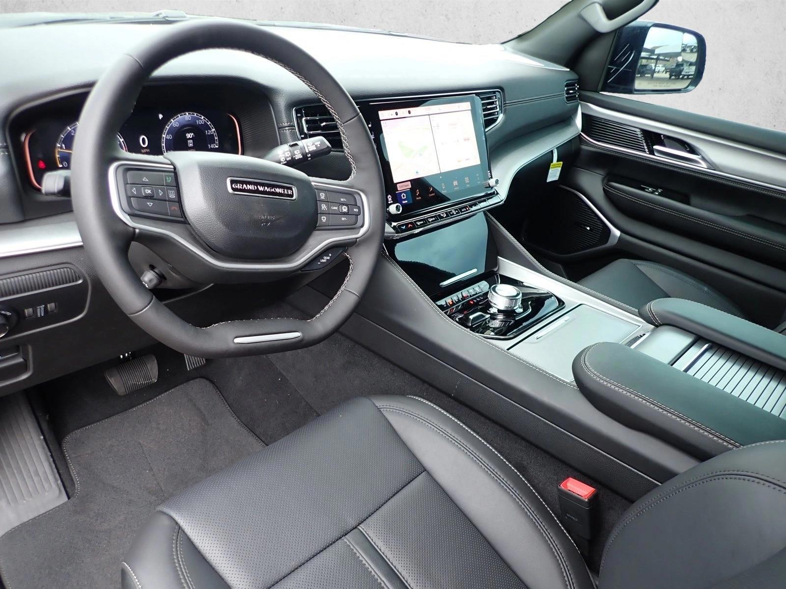Thumbnail: 2026 Jeep Grand Wagoneer L - 3