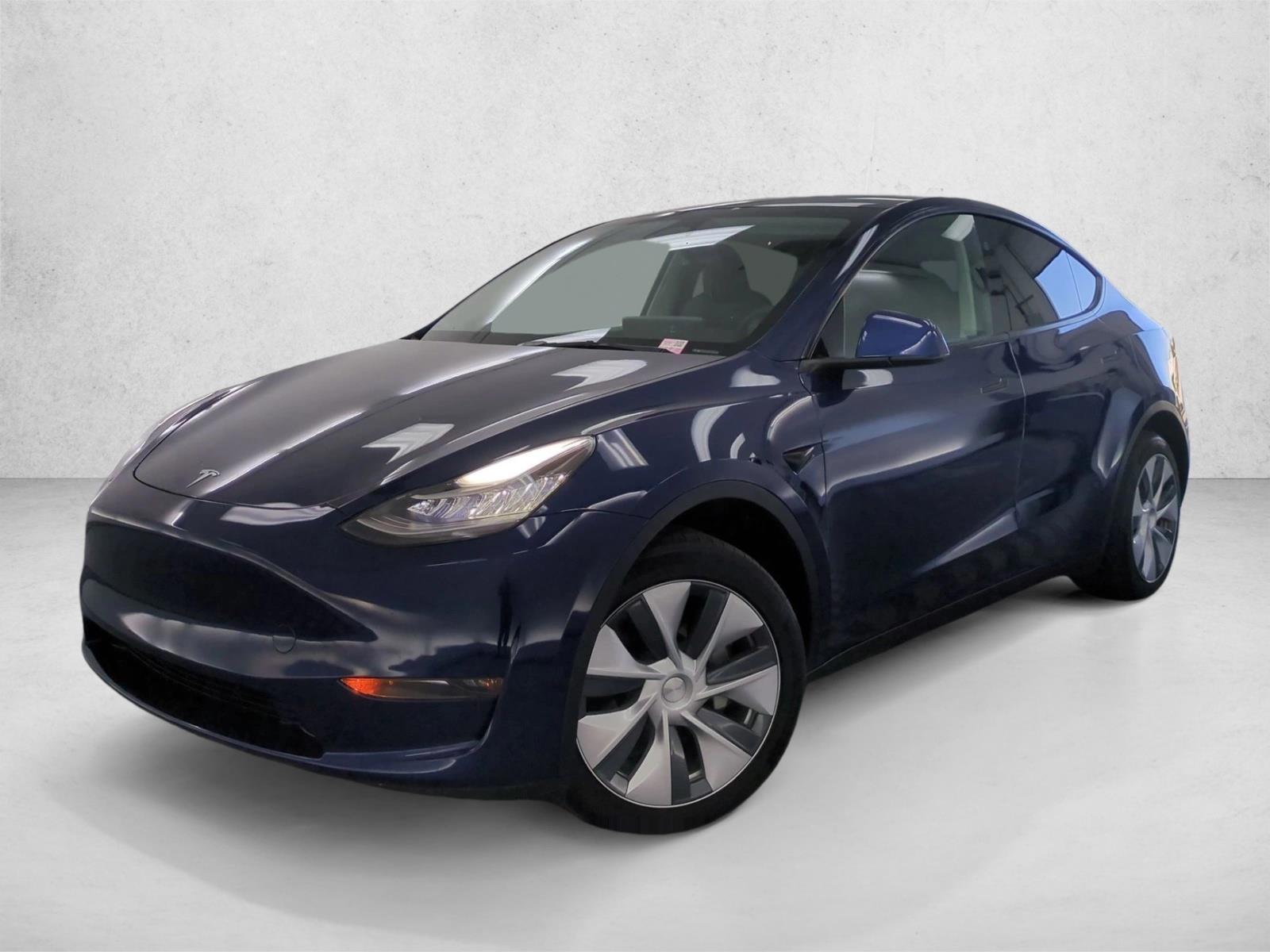 2023 Tesla Model Y Long Range Dual Motor All-Wheel Drive's photo