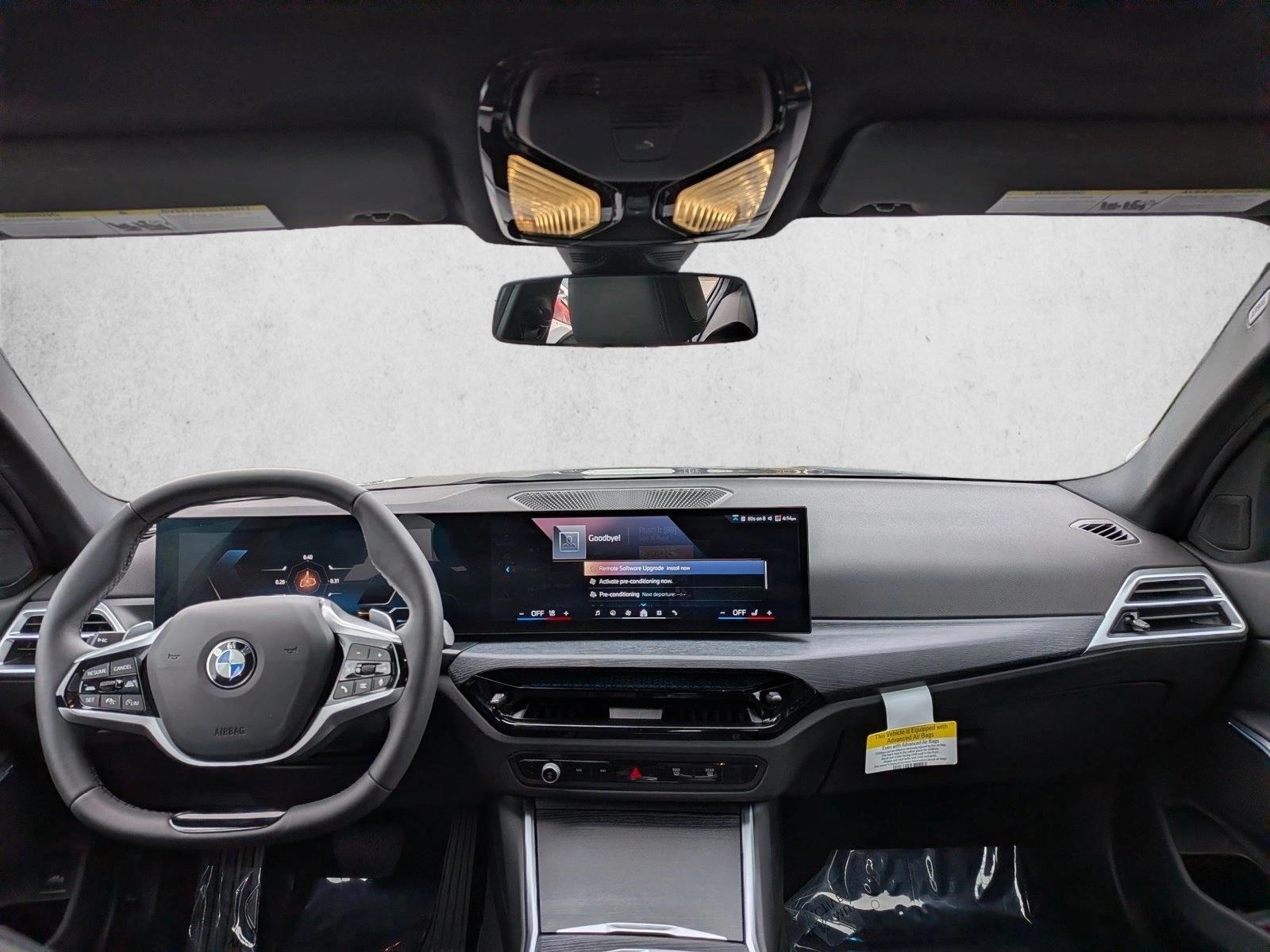 Thumbnail: 2025 BMW 3 Series - 3