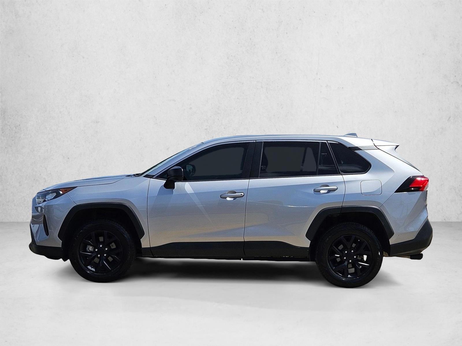 Thumbnail: 2022 Toyota RAV4 - 2