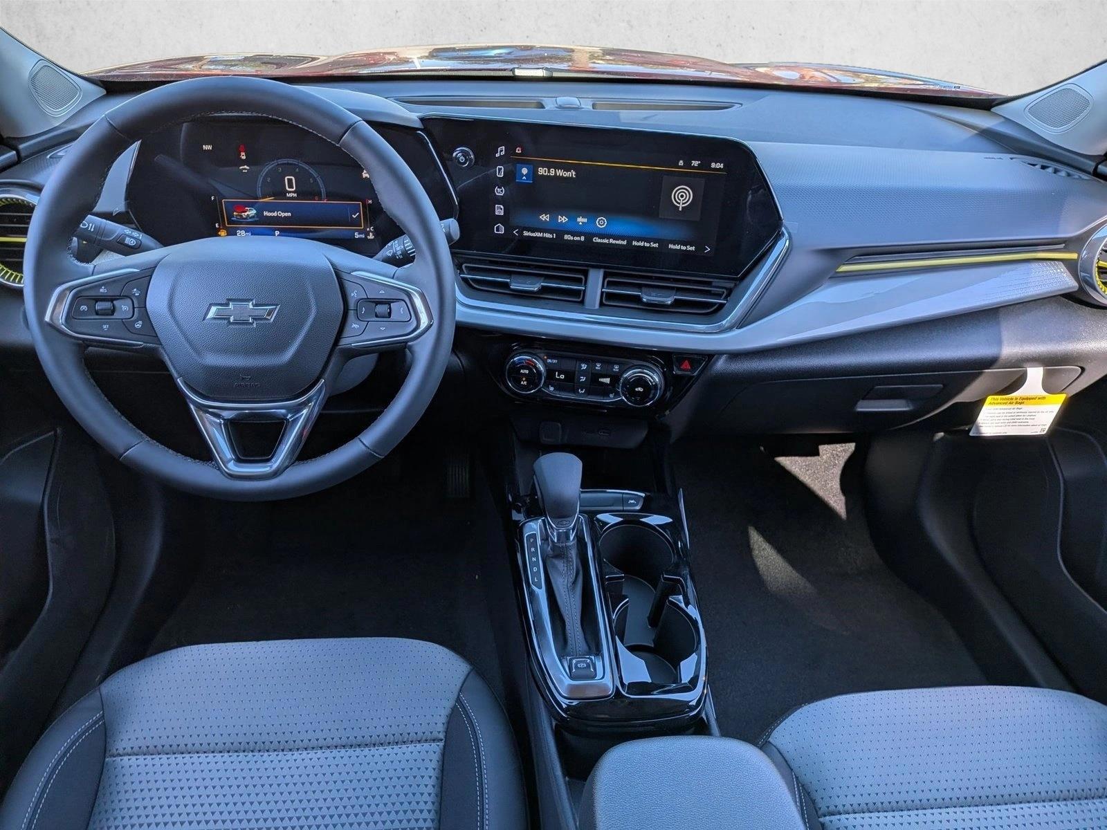 Thumbnail: 2026 Chevrolet Trax - 3