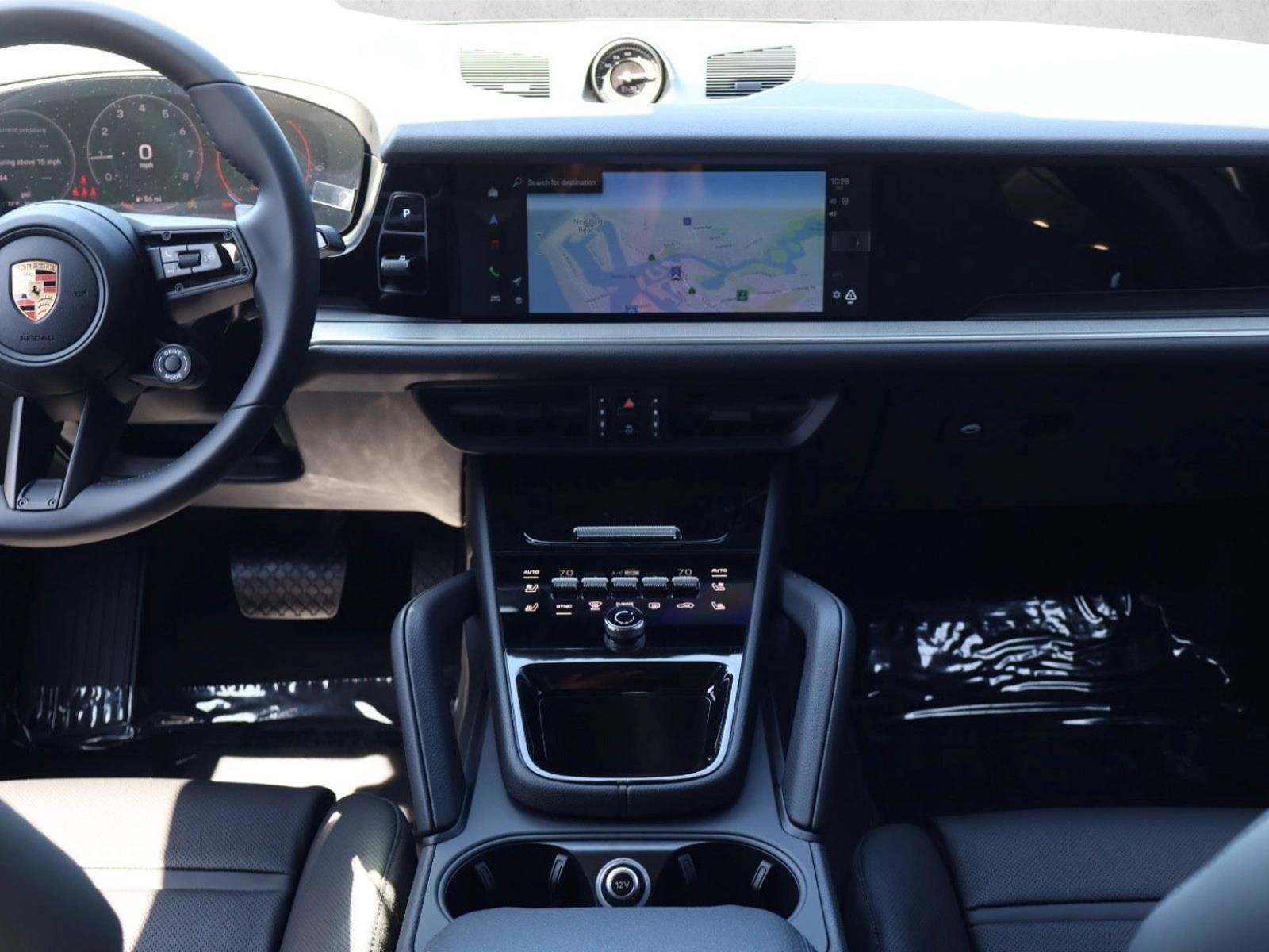 Thumbnail: 2026 Porsche Cayenne - 3