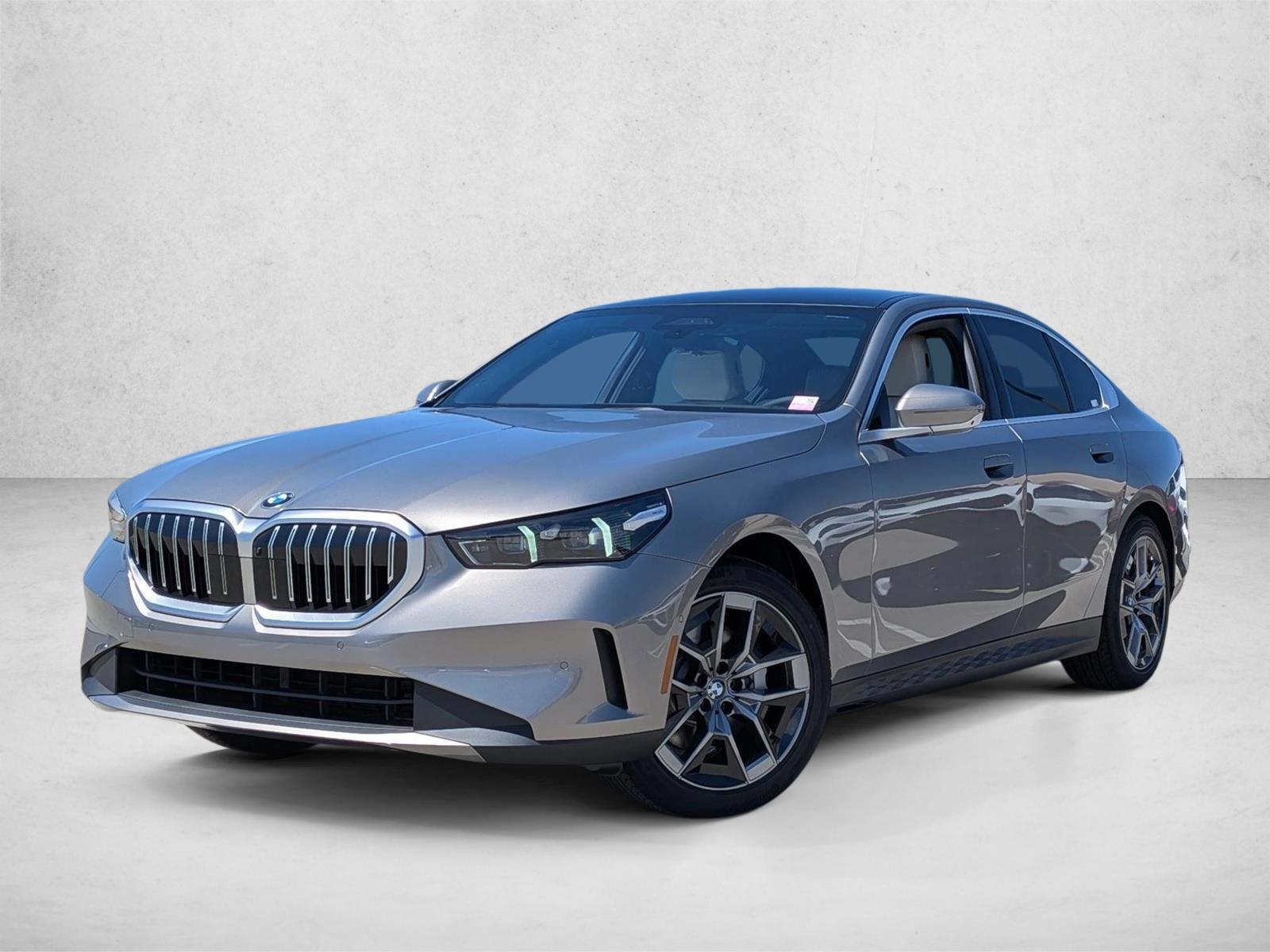 Thumbnail: 2026 BMW 5 Series - 1