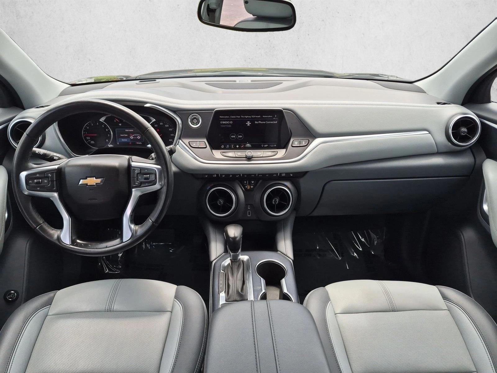 Thumbnail: 2022 Chevrolet Blazer - 4