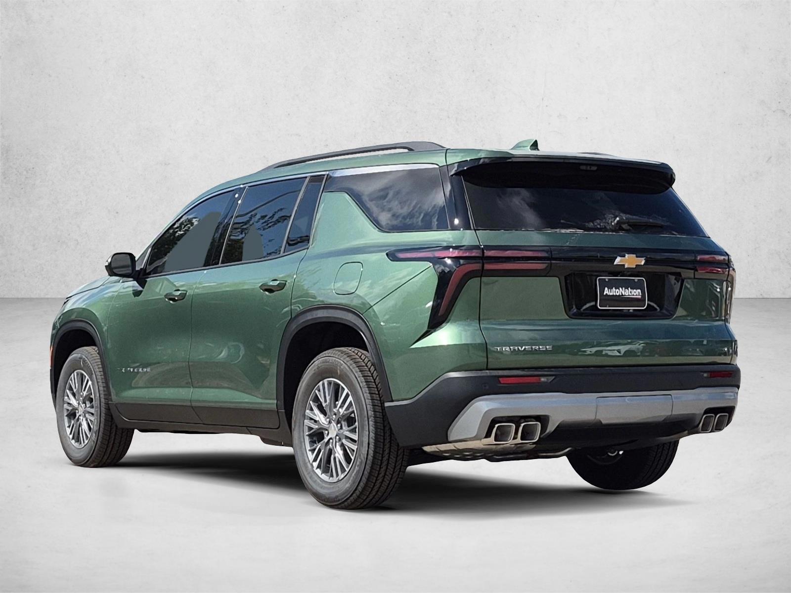 2027 Chevrolet Traverse LT - Photo 9