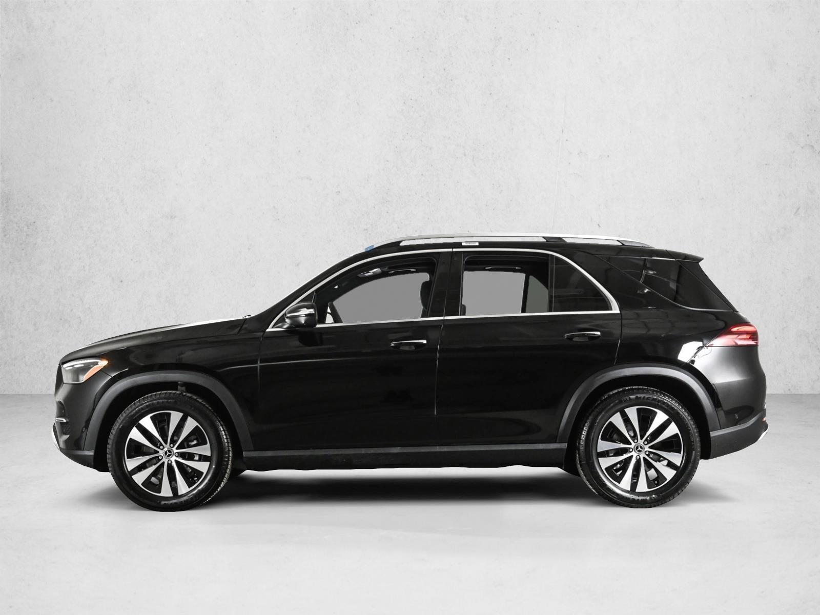 Thumbnail: 2026 Mercedes-Benz GLE - 2