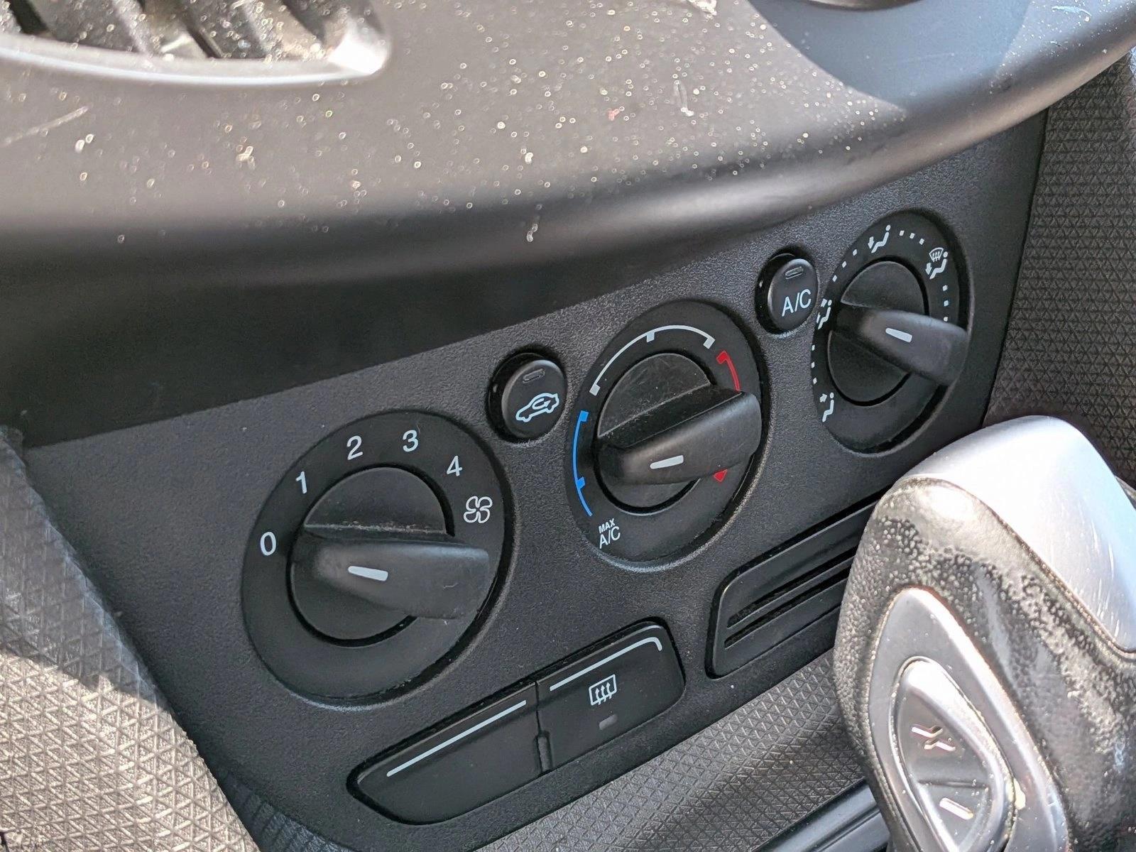Thumbnail: 2014 Ford Transit Series - 4