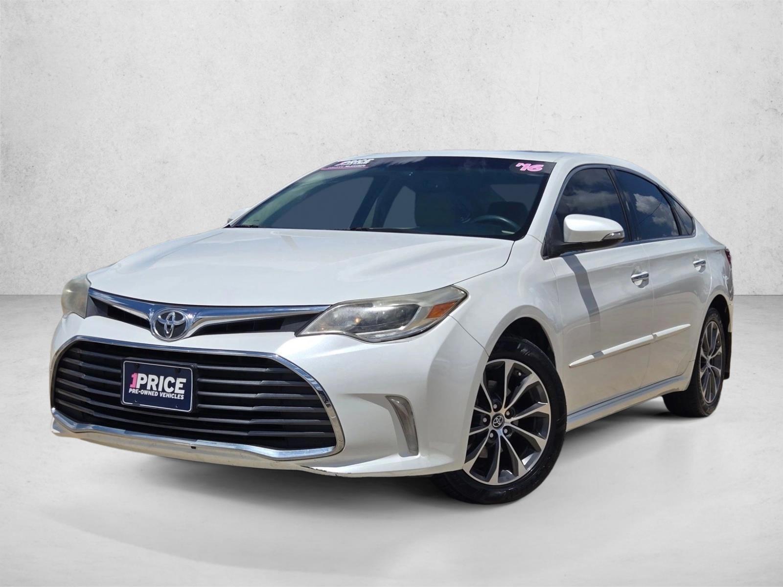 Thumbnail: 2016 Toyota Avalon - 1
