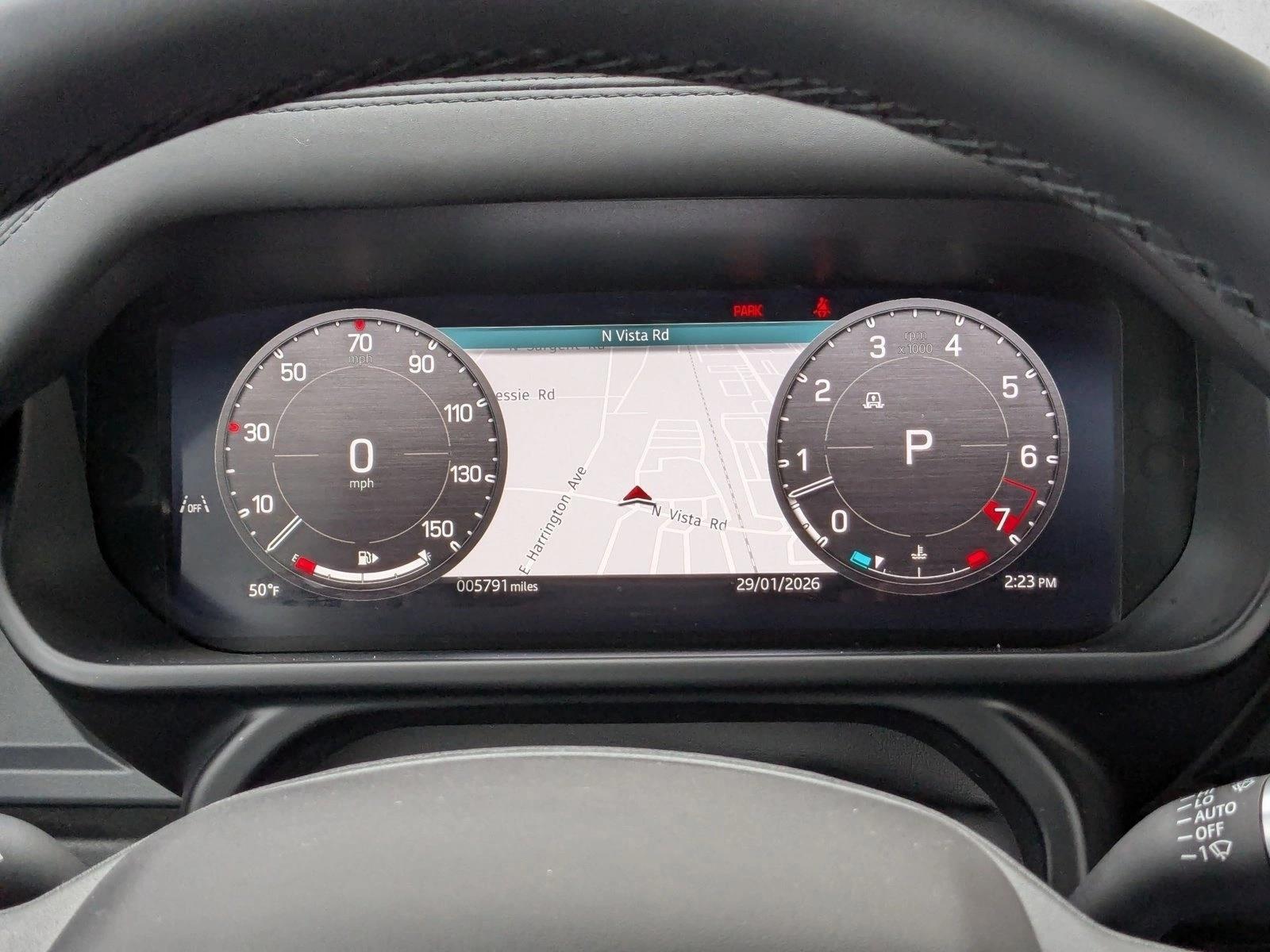 2025 Land Rover Defender X-Dynamic SE - Photo 11