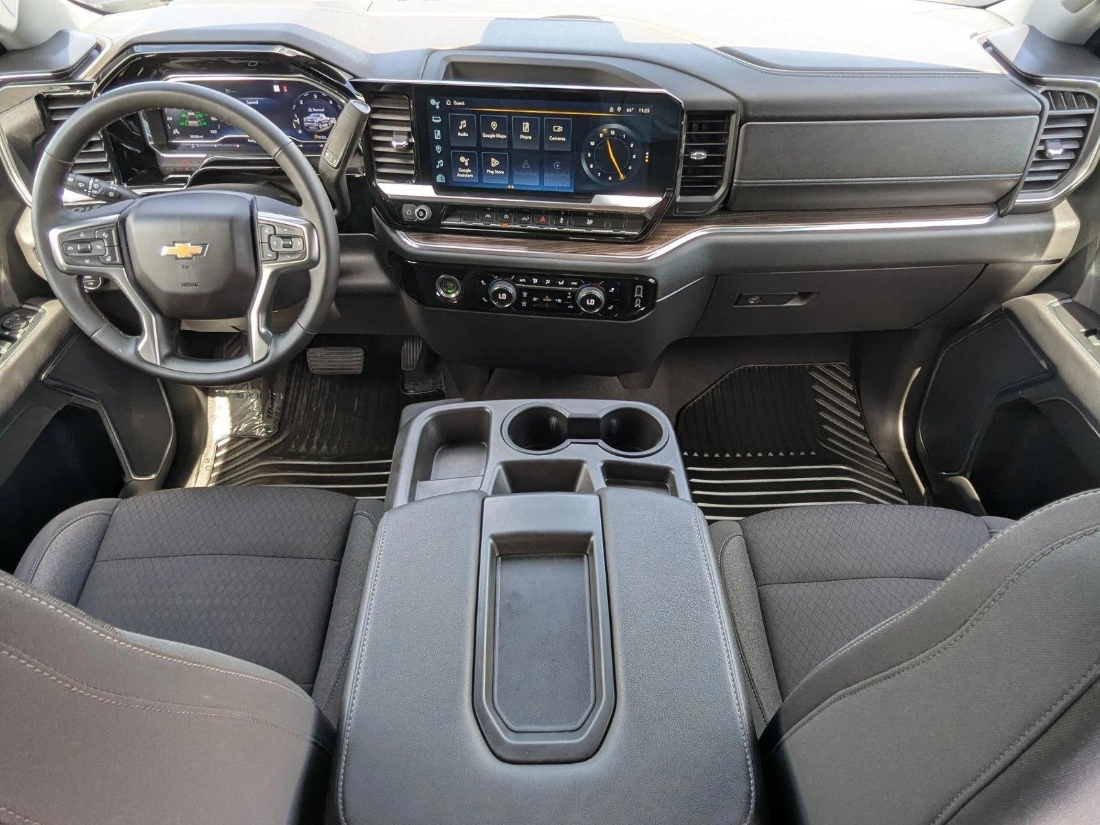 Thumbnail: 2023 Chevrolet Silverado 1500 - 3