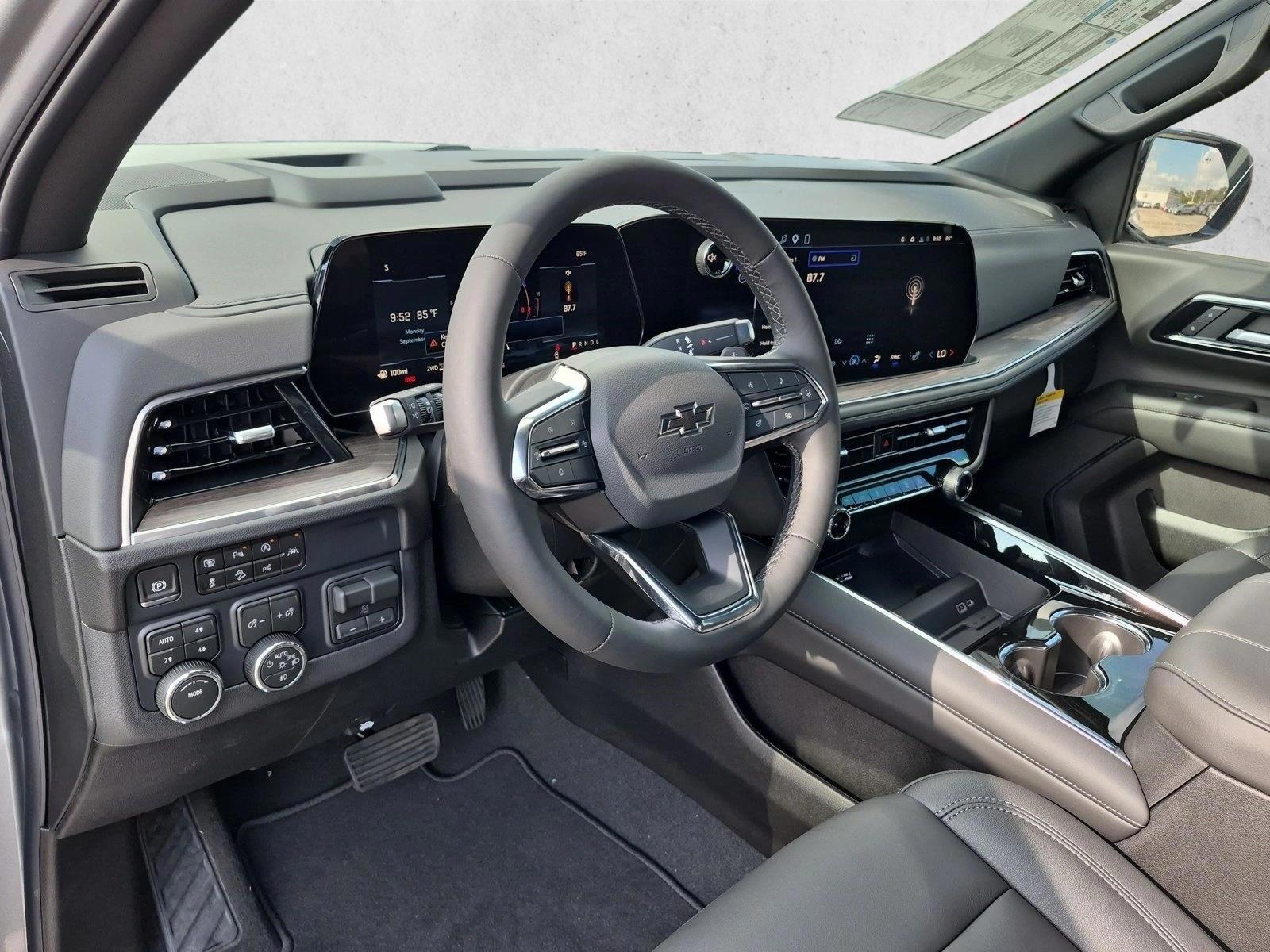 Thumbnail: 2026 Chevrolet Tahoe - 3