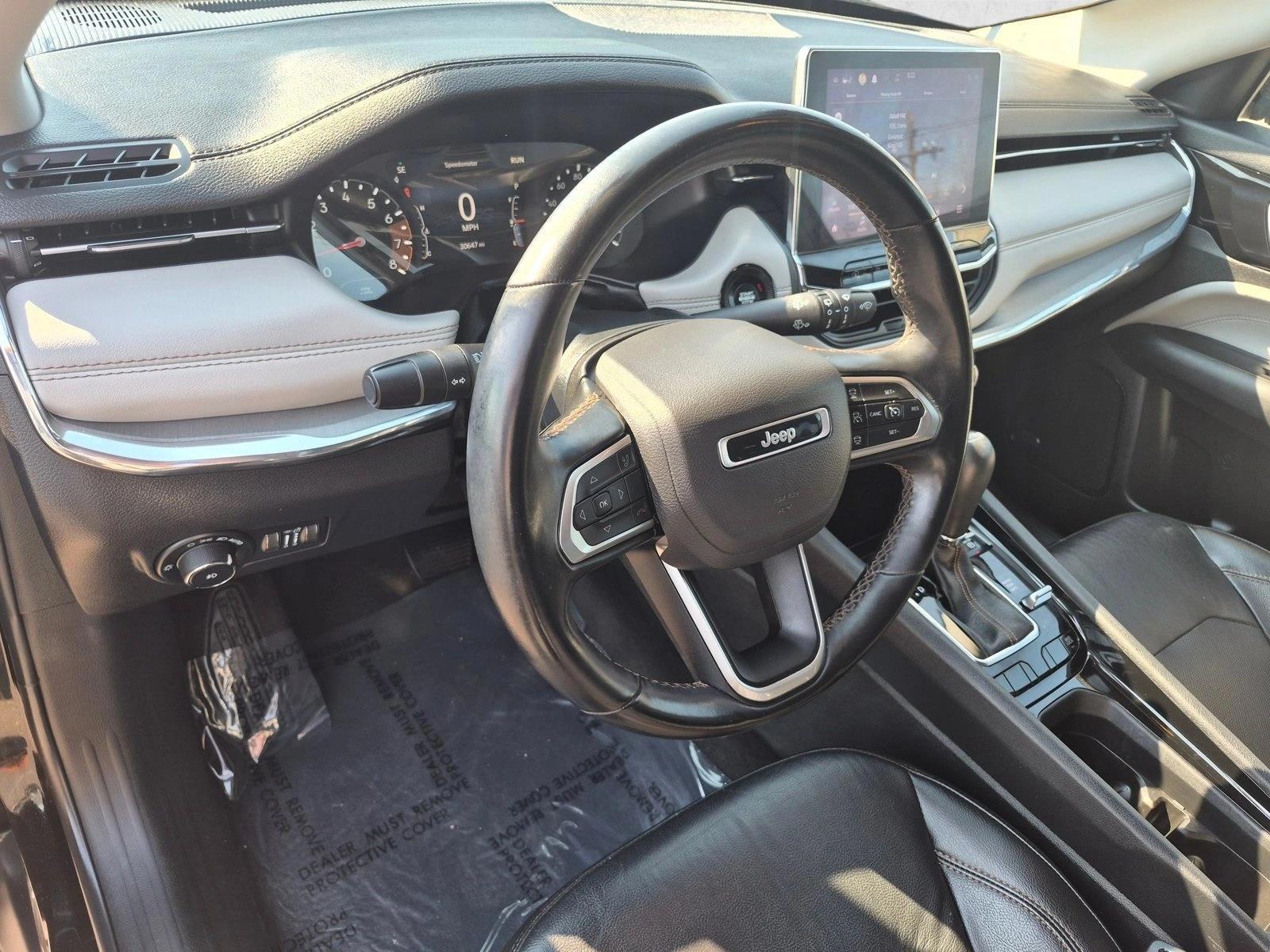 Thumbnail: 2022 Jeep Compass - 3