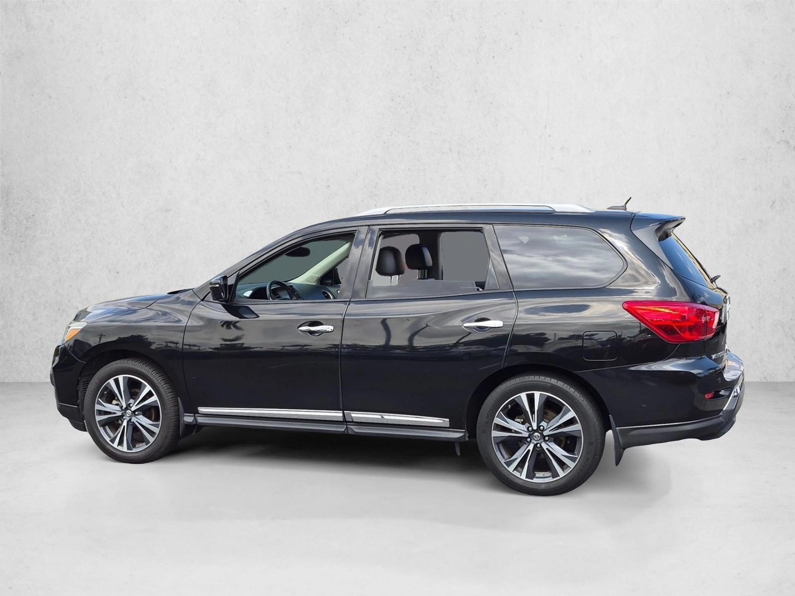 Thumbnail: 2018 Nissan Pathfinder - 2