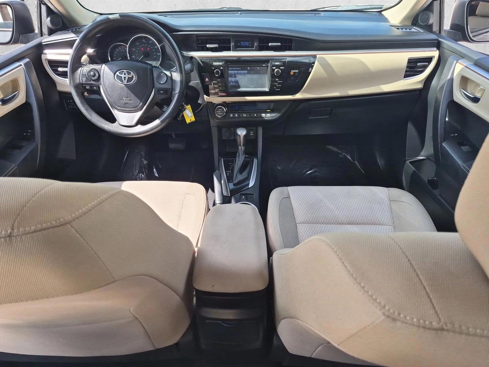 Thumbnail: 2015 Toyota Corolla - 3