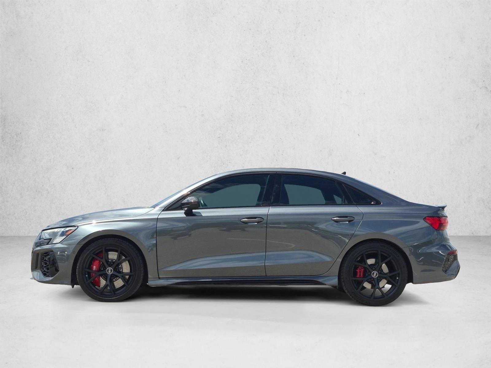 Thumbnail: 2022 Audi RS 3 - 2