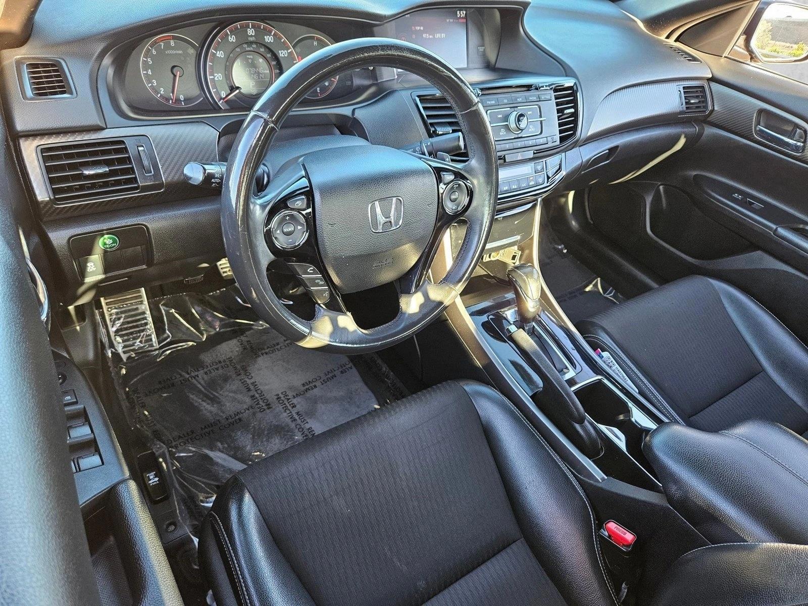Thumbnail: 2017 Honda Accord - 3