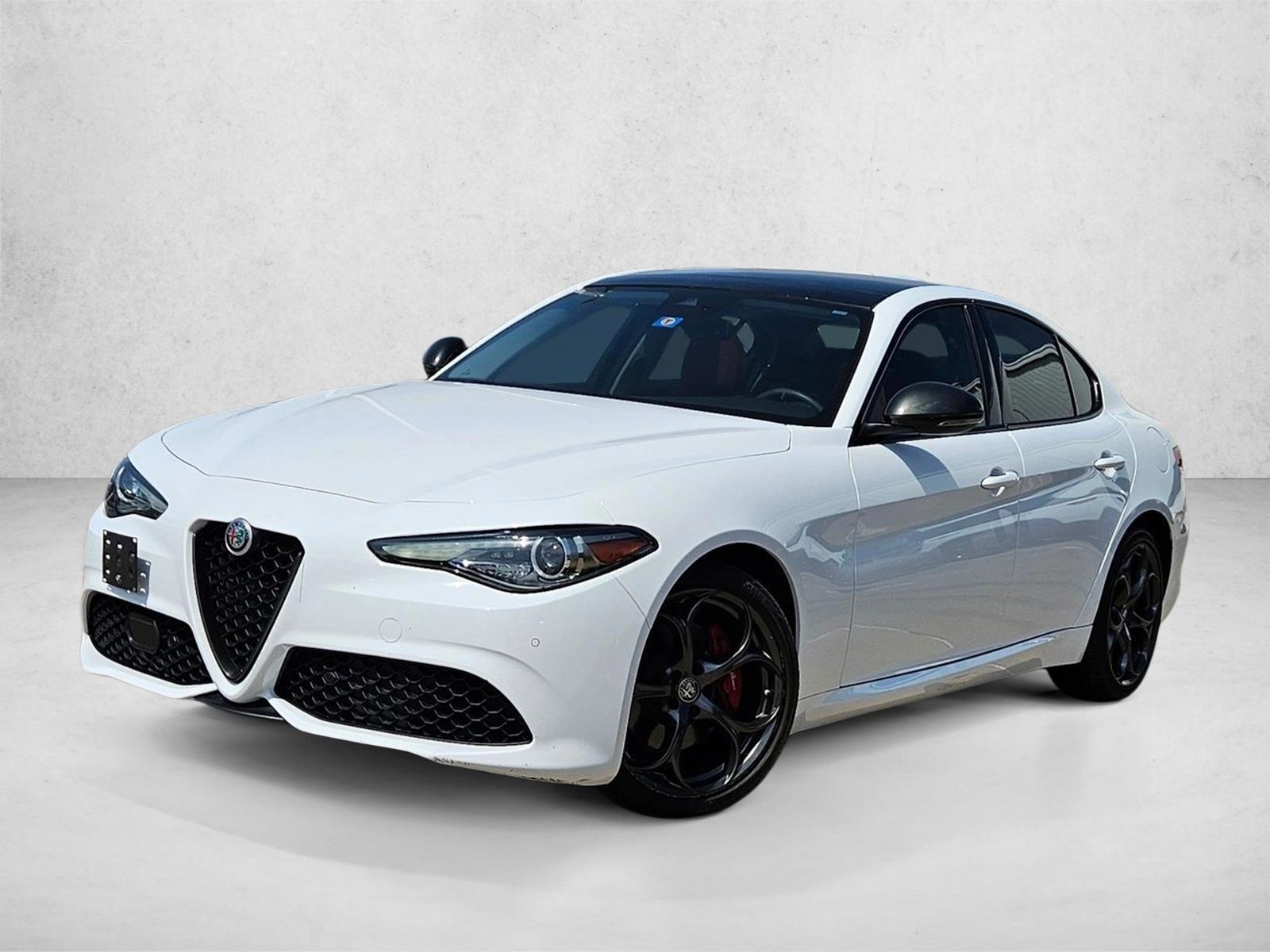 Thumbnail: 2019 Alfa Romeo Giulia - 1