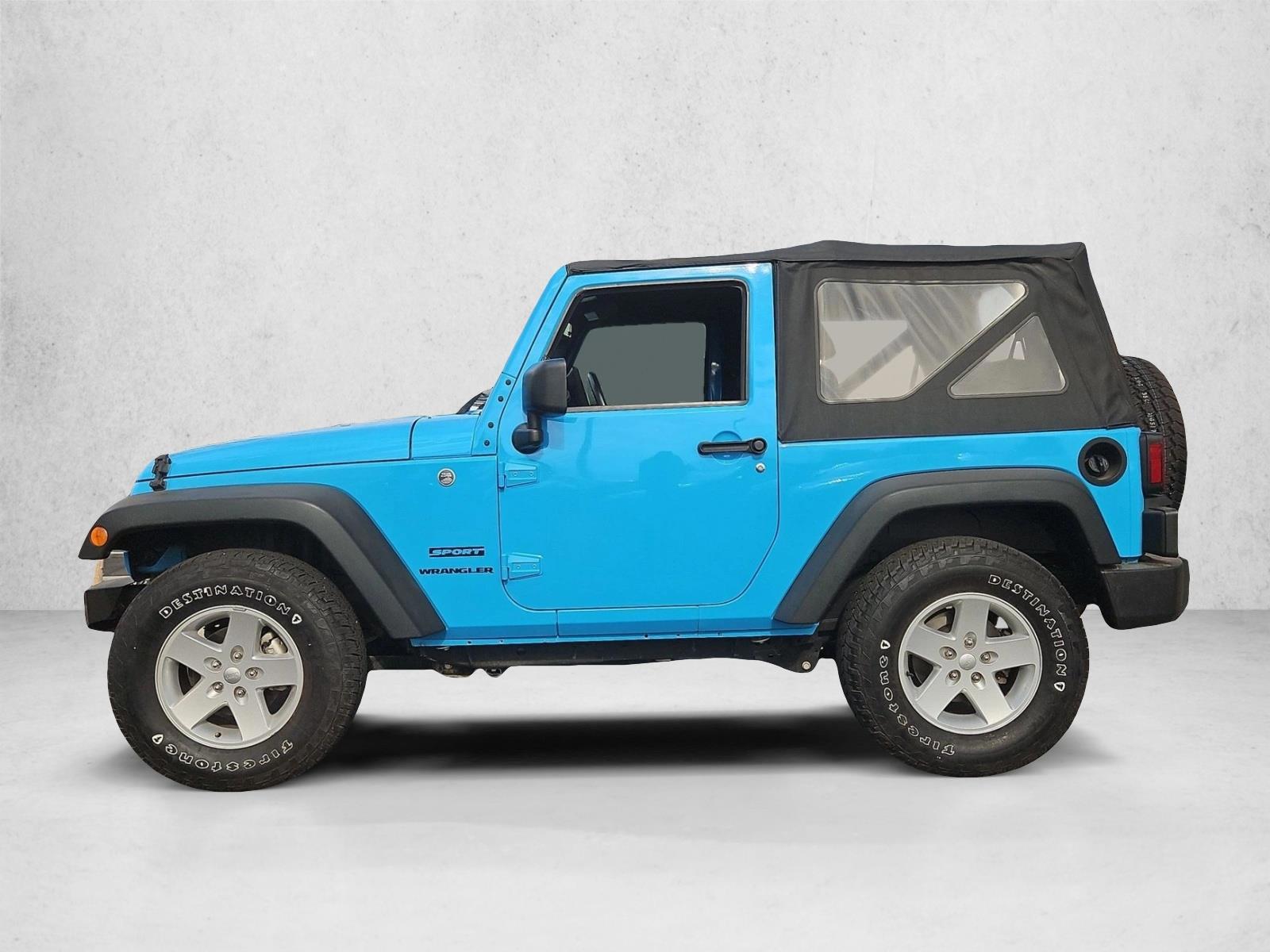 Thumbnail: 2017 Jeep Wrangler - 2