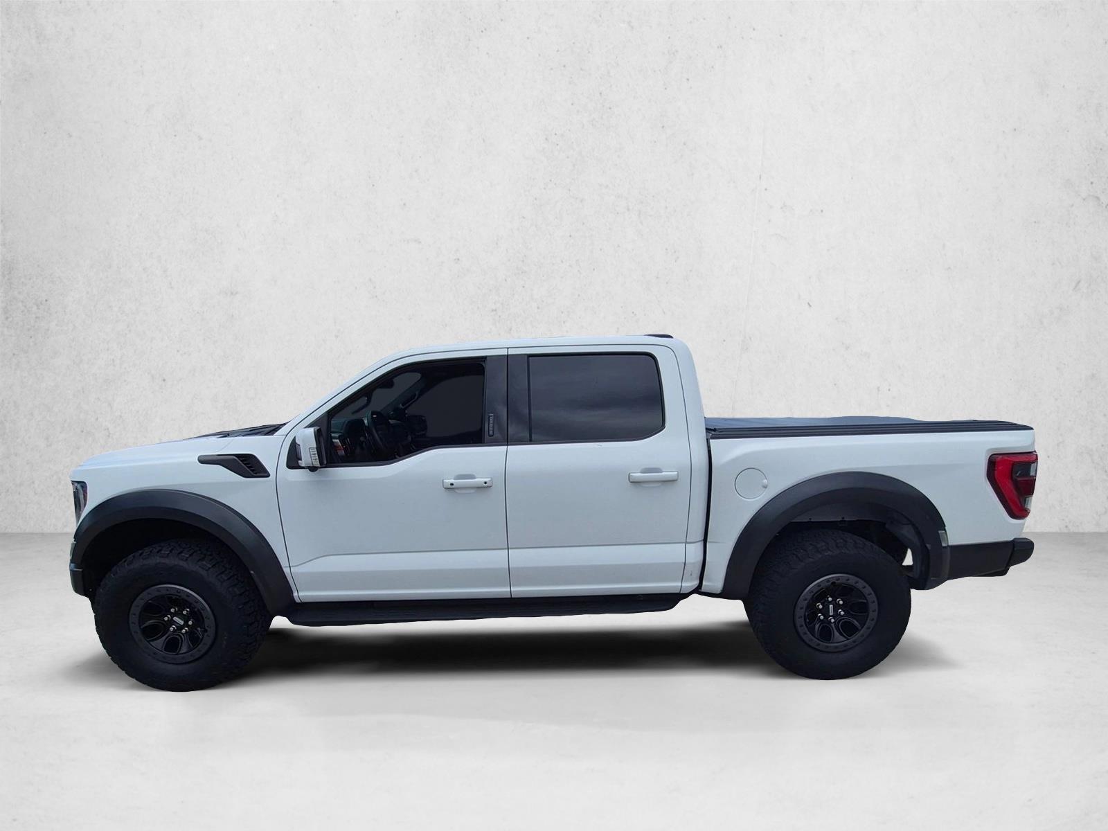2023 Ford F-150 Raptor - Photo 8