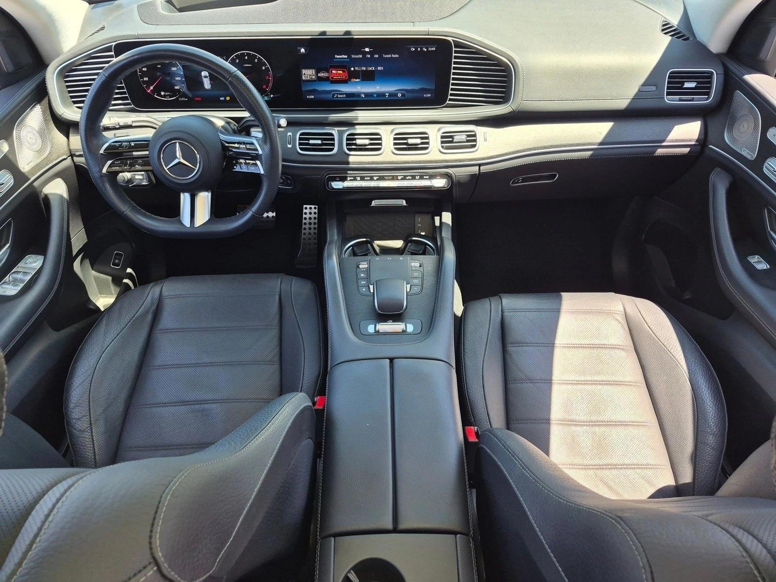Thumbnail: 2024 Mercedes-Benz GLS - 4