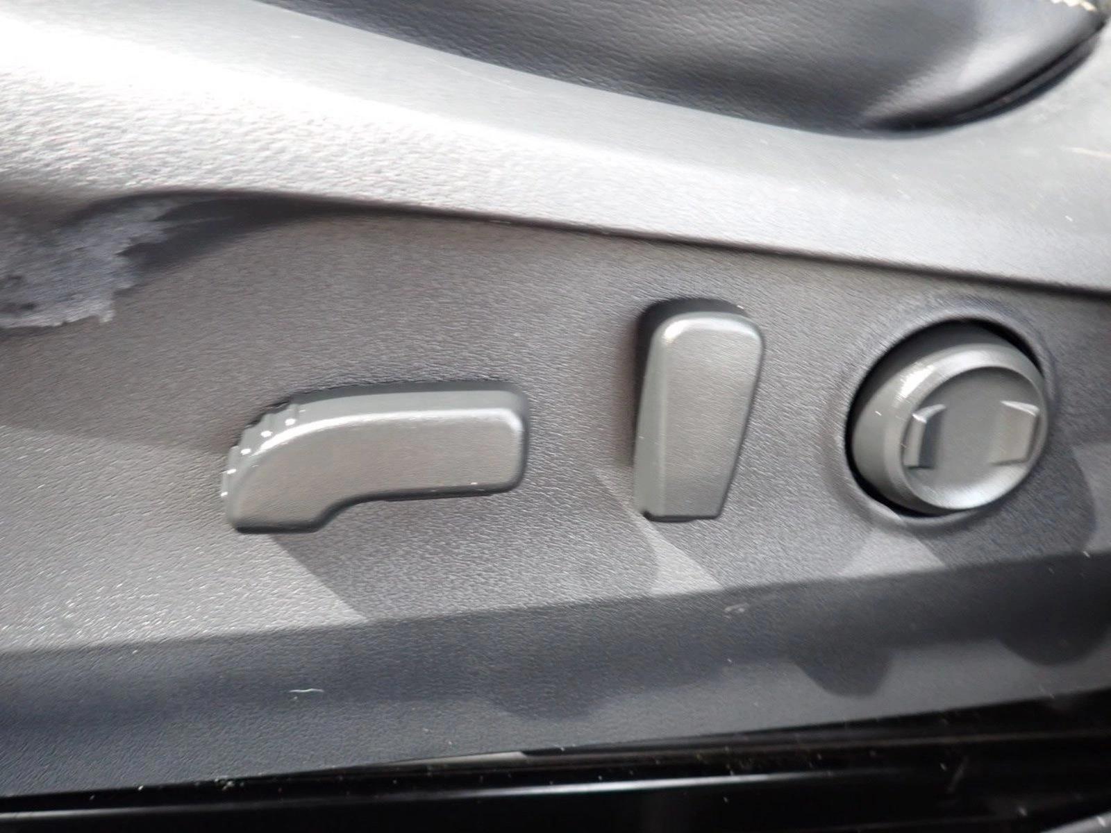 Thumbnail: 2021 Subaru Outback - 3